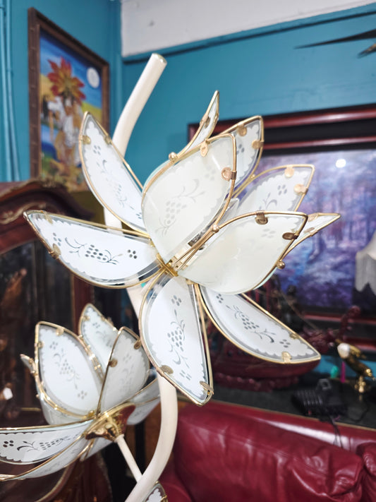 🌸 Pair of Vintage Italian Lotus Flower Lamps – 70s Retro Design ✨