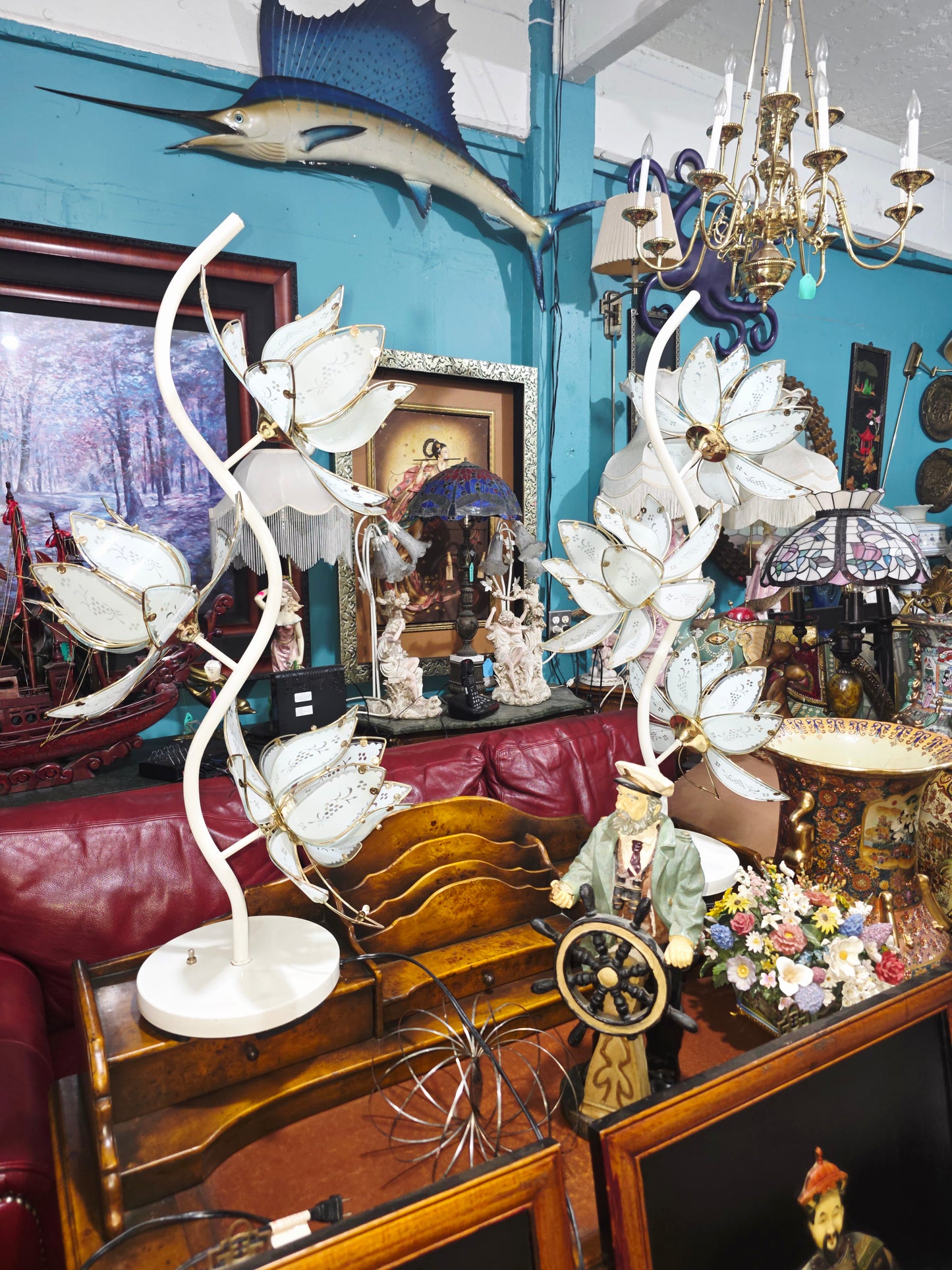 🌸 Pair of Vintage Italian Lotus Flower Lamps – 70s Retro Design ✨