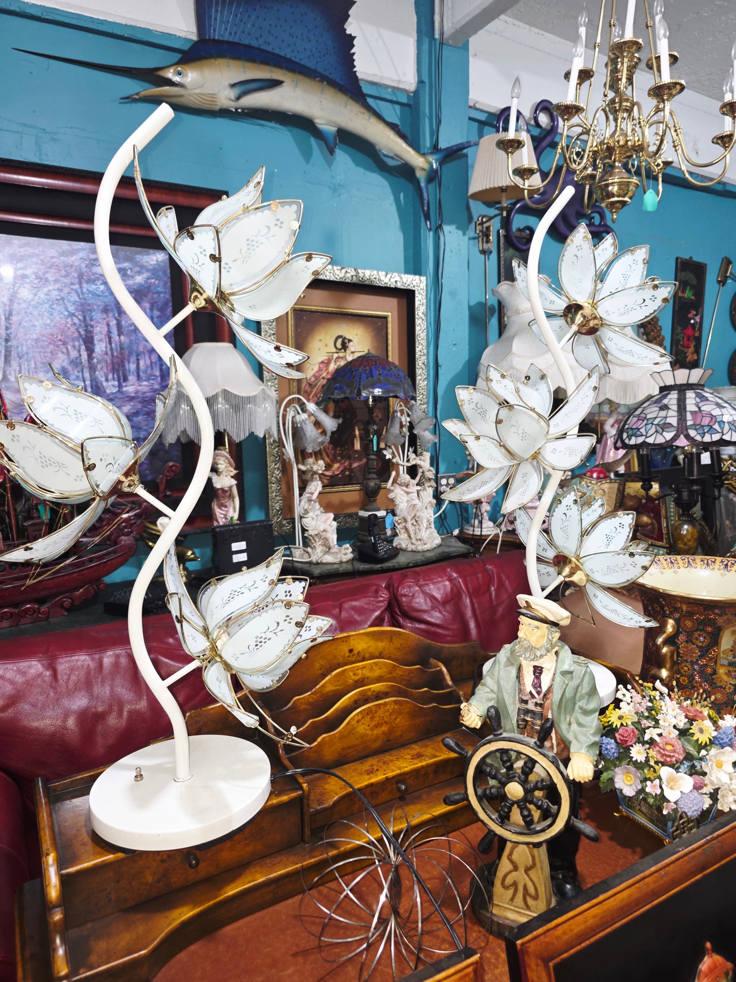 🌸 Pair of Vintage Italian Lotus Flower Lamps – 70s Retro Design ✨