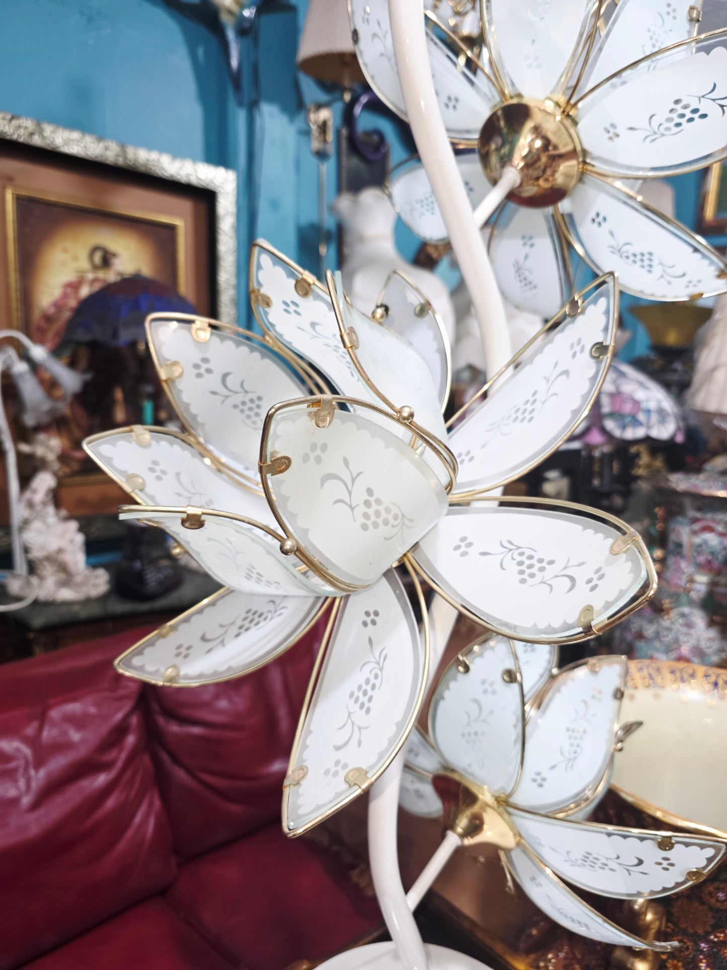 🌸 Pair of Vintage Italian Lotus Flower Lamps – 70s Retro Design ✨