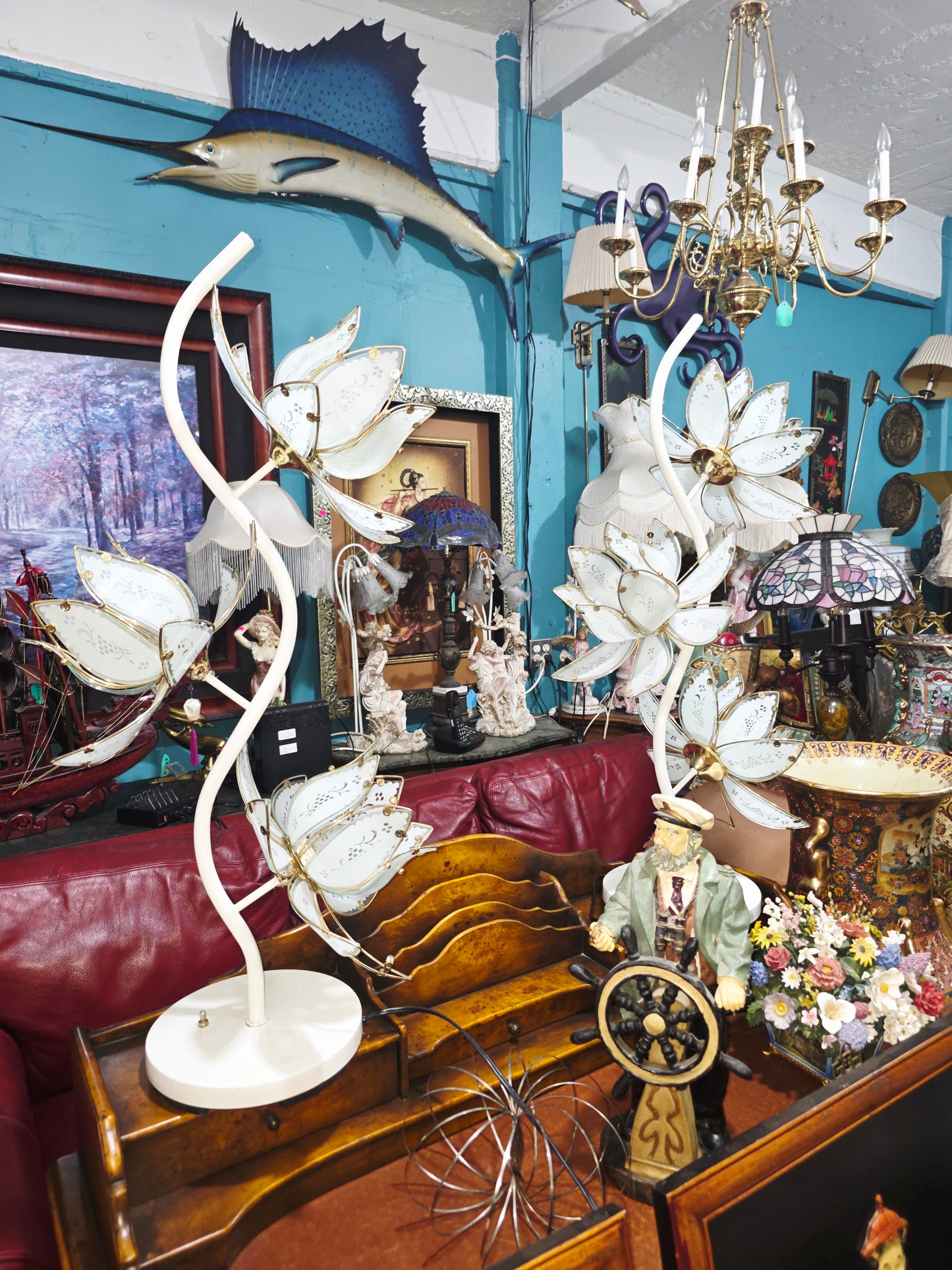 🌸 Pair of Vintage Italian Lotus Flower Lamps – 70s Retro Design ✨