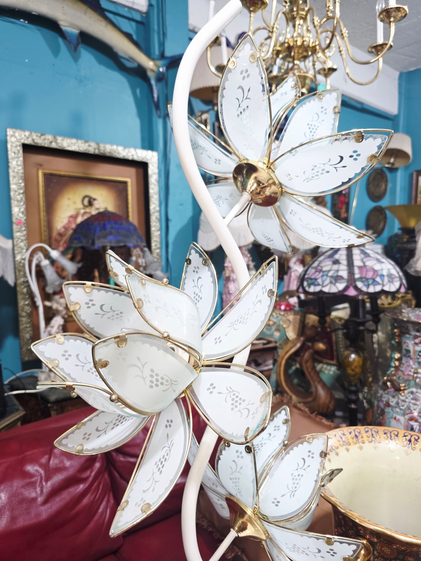 🌸 Pair of Vintage Italian Lotus Flower Lamps – 70s Retro Design ✨