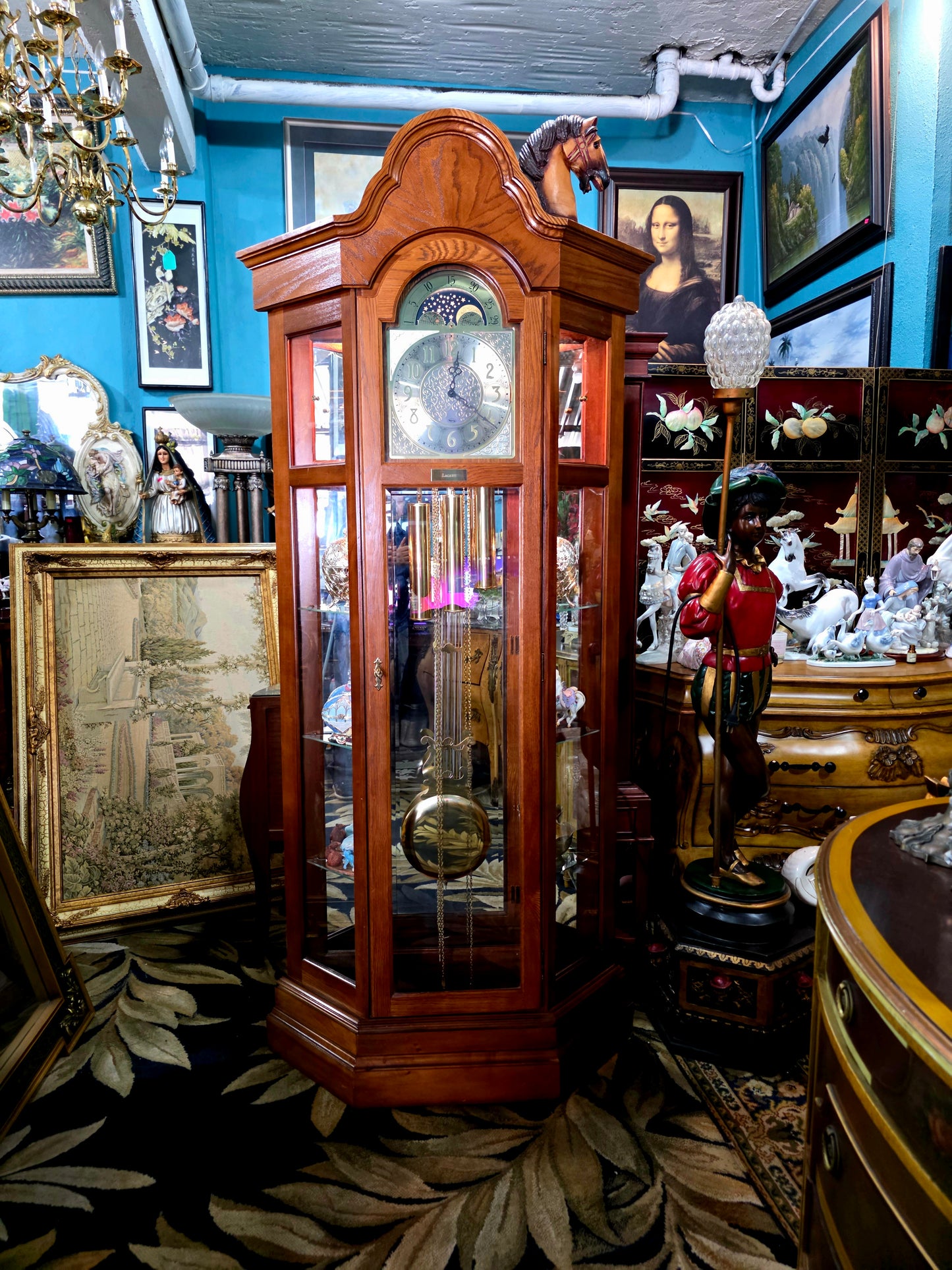 🕰️ Reloj de pie Ridgeway con placa grabada “LACAYO” — Elegancia atemporal y presencia majestuosa 🇺🇸✨