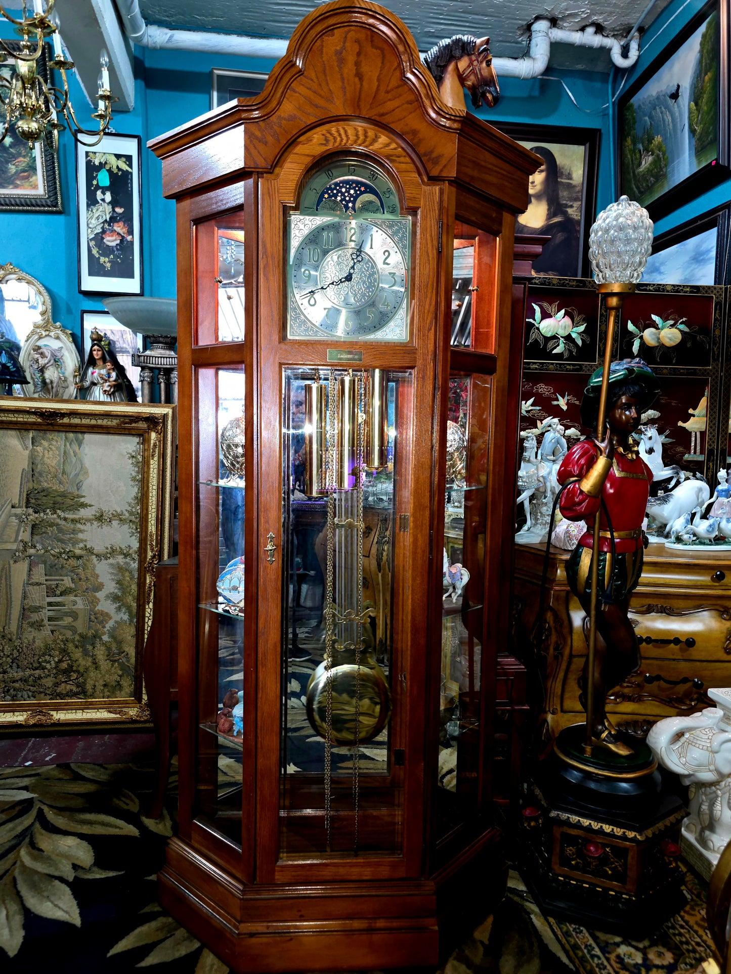 🕰️ Reloj de pie Ridgeway con placa grabada “LACAYO” — Elegancia atemporal y presencia majestuosa 🇺🇸✨