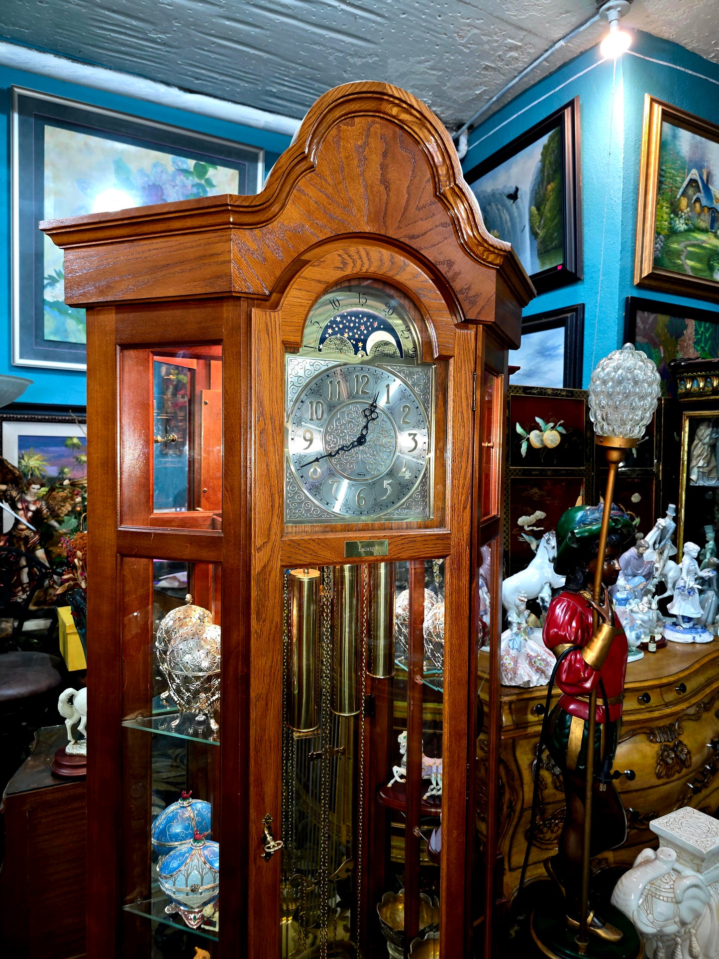 🕰️ Reloj de pie Ridgeway con placa grabada “LACAYO” — Elegancia atemporal y presencia majestuosa 🇺🇸✨