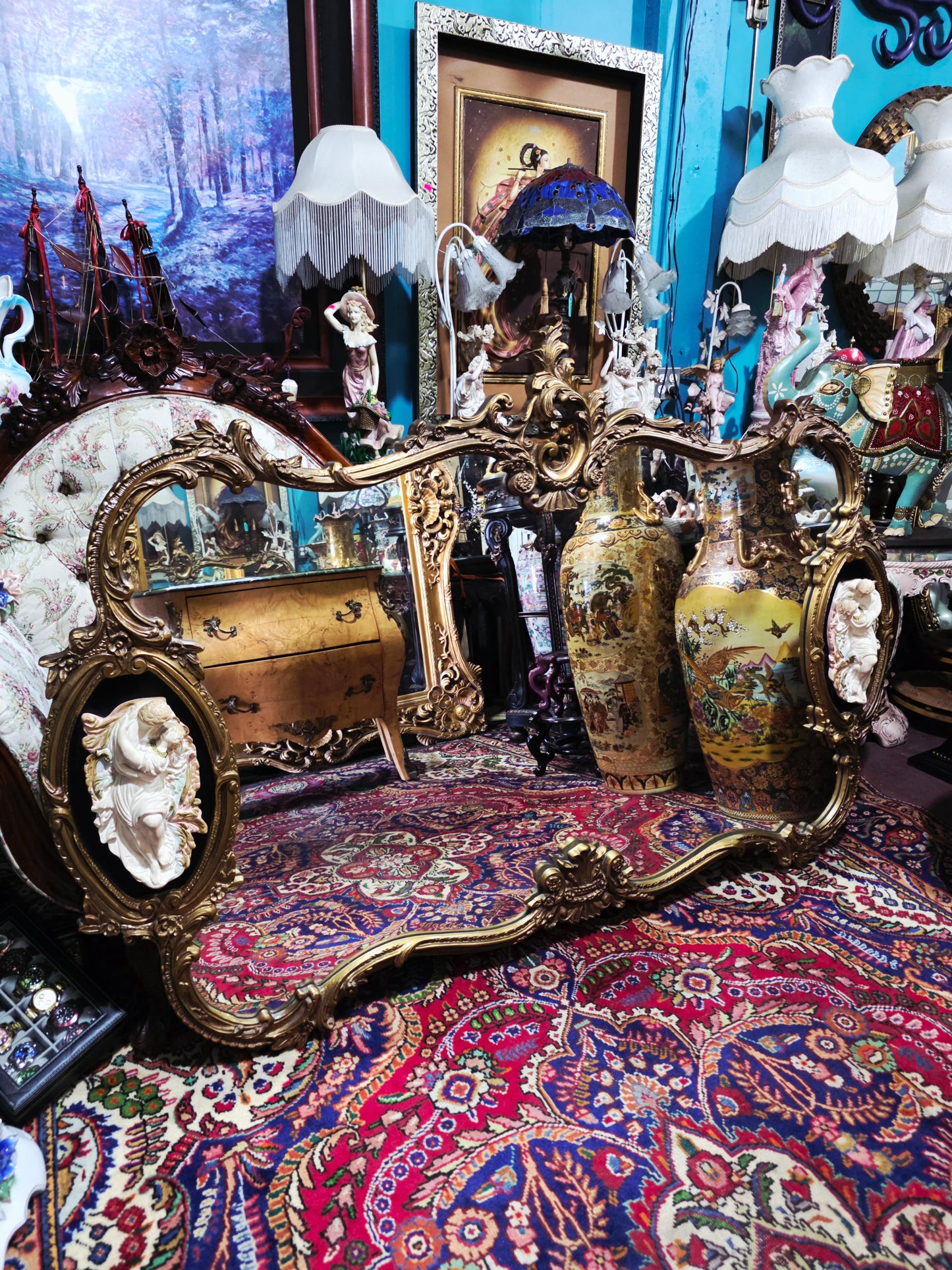 🩷Espejo Rococó con Relieve de Pareja Romántica – Tesoro Exclusivo en Rosarito Antiques 🩷