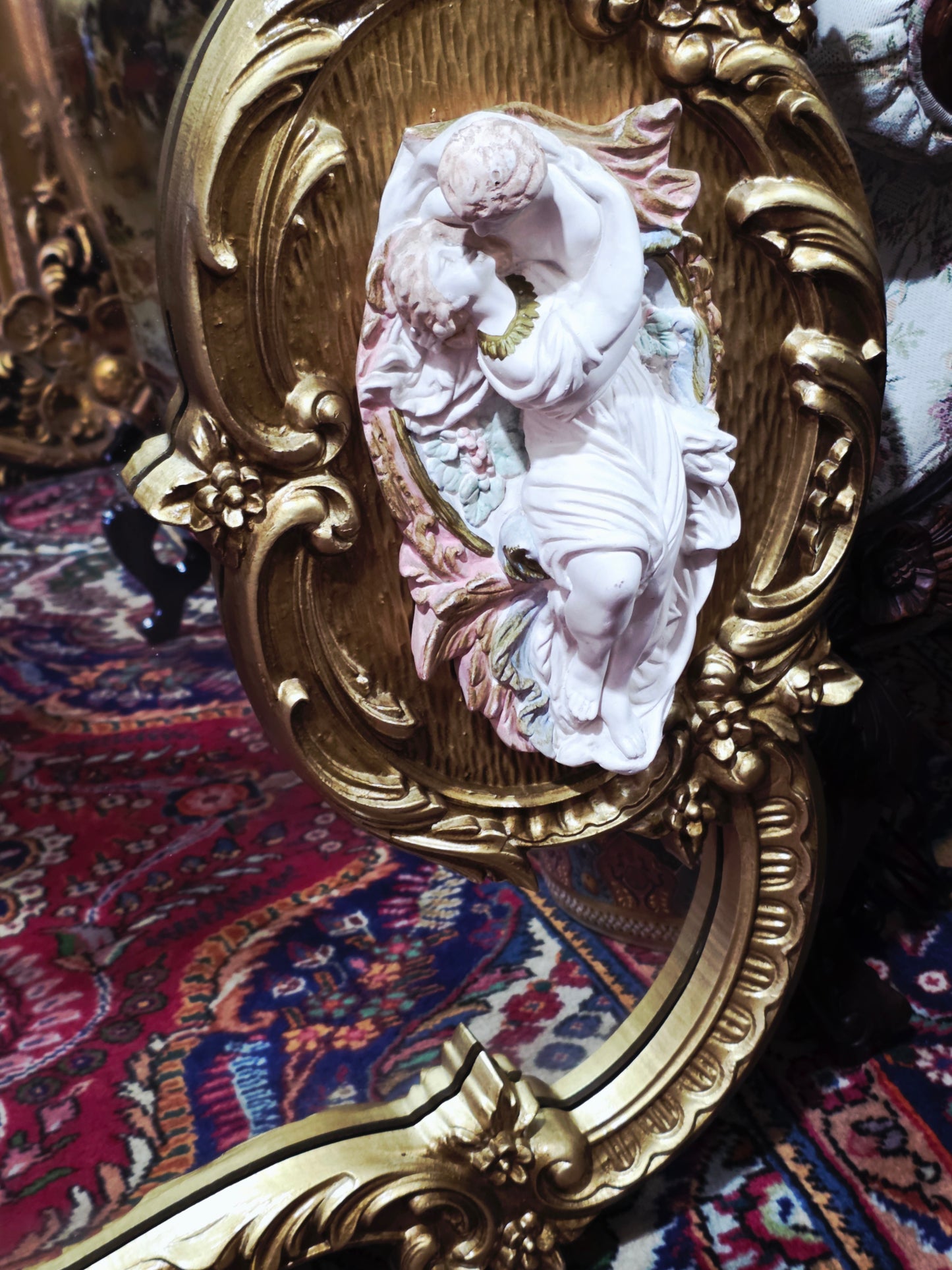 🩷Espejo Rococo Con Decoración de Romeo Y Julieta🩷