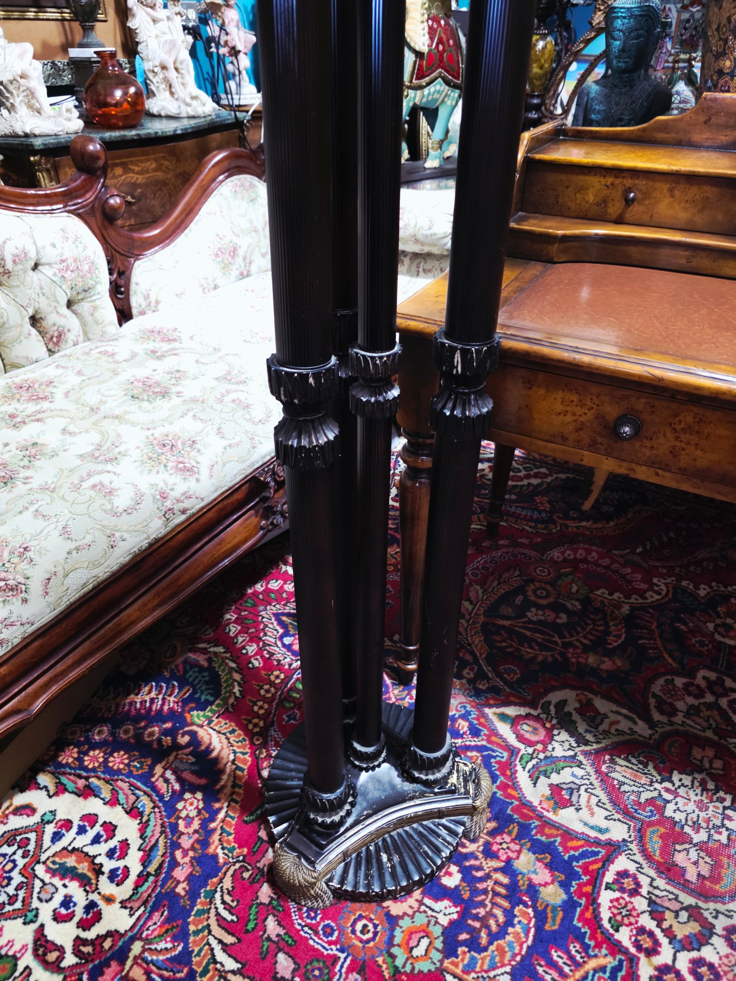 🌟 Par de Lámparas de Piso Estilo Antorcha - Elegancia Exclusiva en Rosarito Antiques 🌟