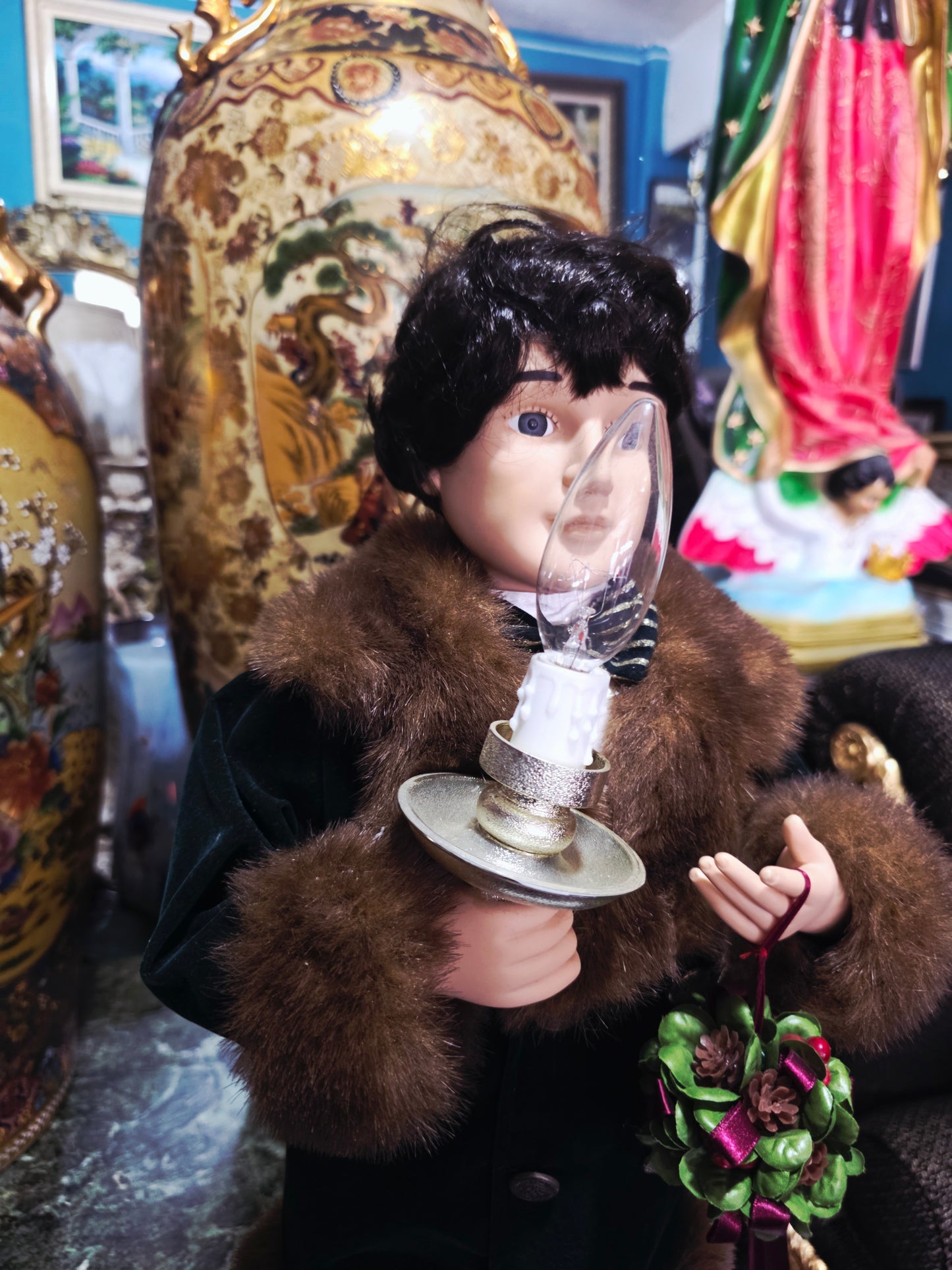 🎄 Victorian Boy Telco Motionette with Light – Animated Christmas Elegance 🎁