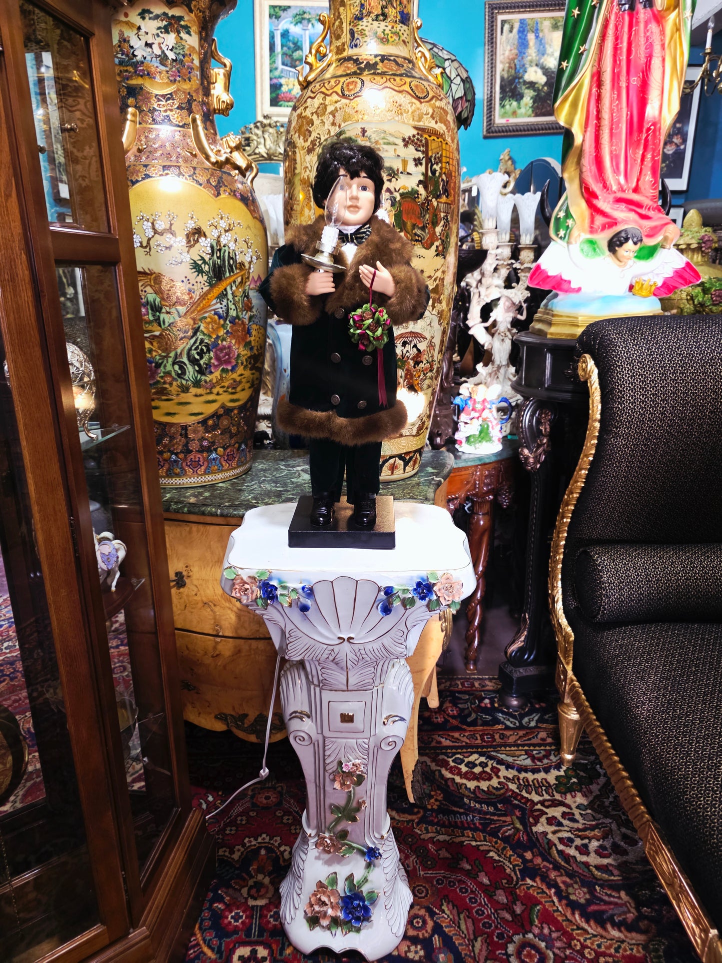 🎄 Victorian Boy Telco Motionette with Light – Animated Christmas Elegance 🎁