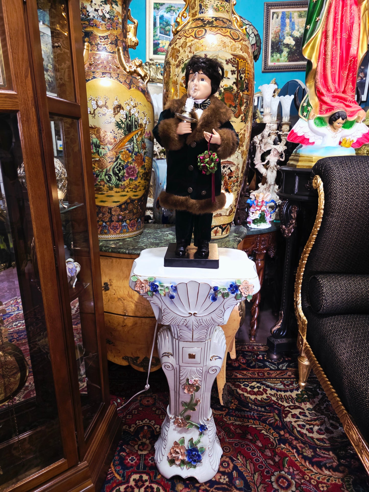 🎄 Victorian Boy Telco Motionette with Light – Animated Christmas Elegance 🎁