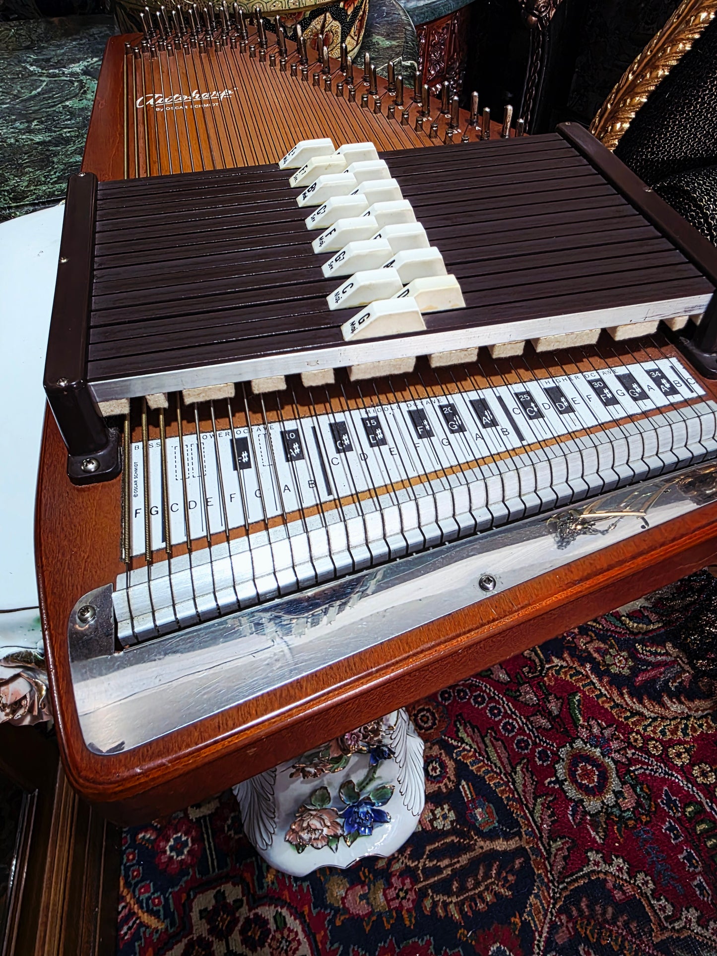 🎶 Oscar Schmidt OS15B Autoharp – American Folk with Soul and Precision 🎼