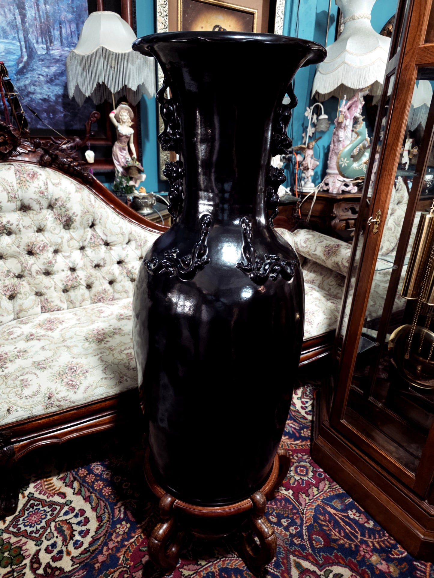 🖤 Par de Jarrones Orientales en Fibra de Vidrio con Base de Madera 🖤