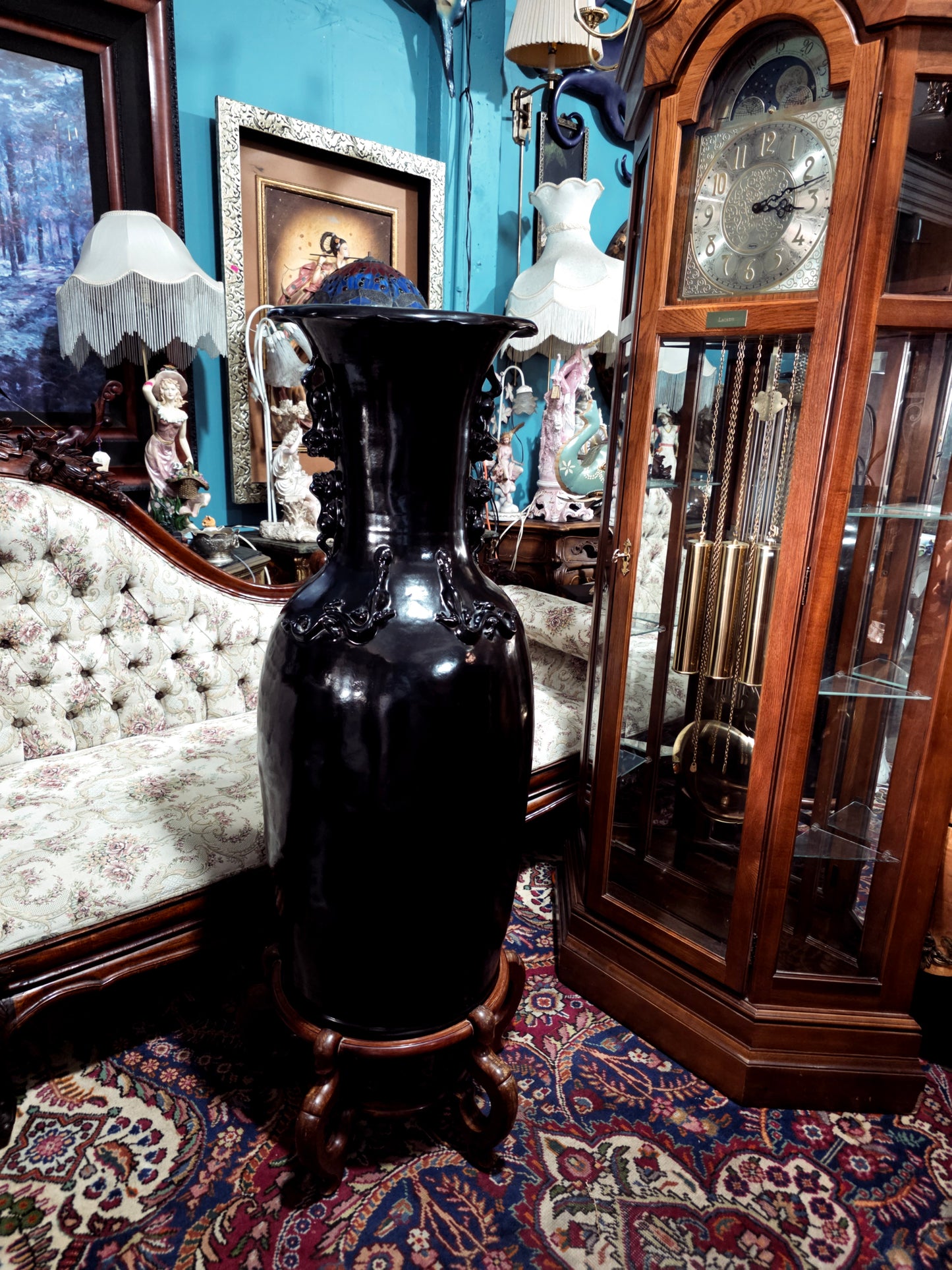 🖤 Par de Jarrones Orientales en Fibra de Vidrio con Base de Madera 🖤