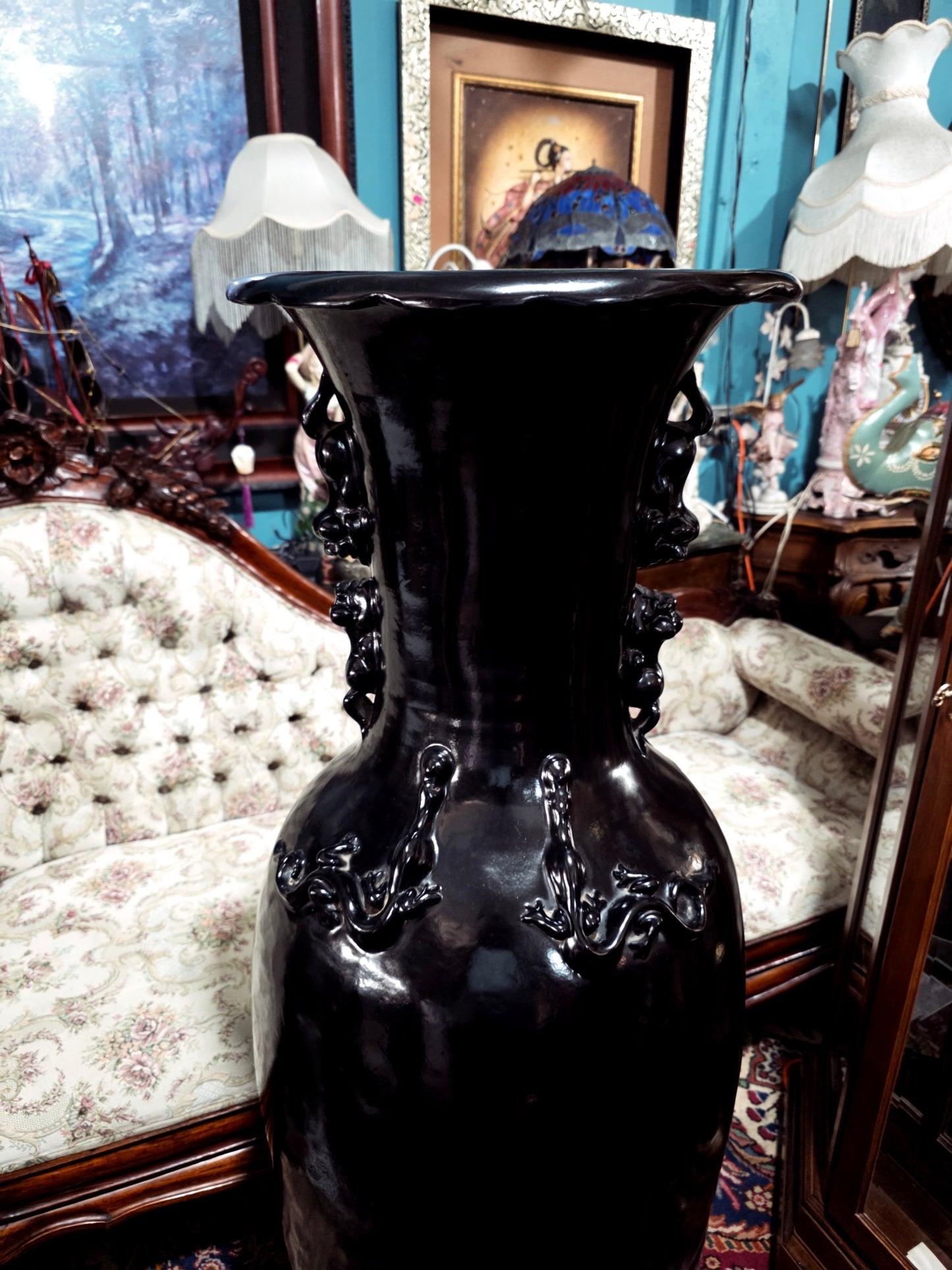 🖤 Par de Jarrones Orientales en Fibra de Vidrio con Base de Madera 🖤