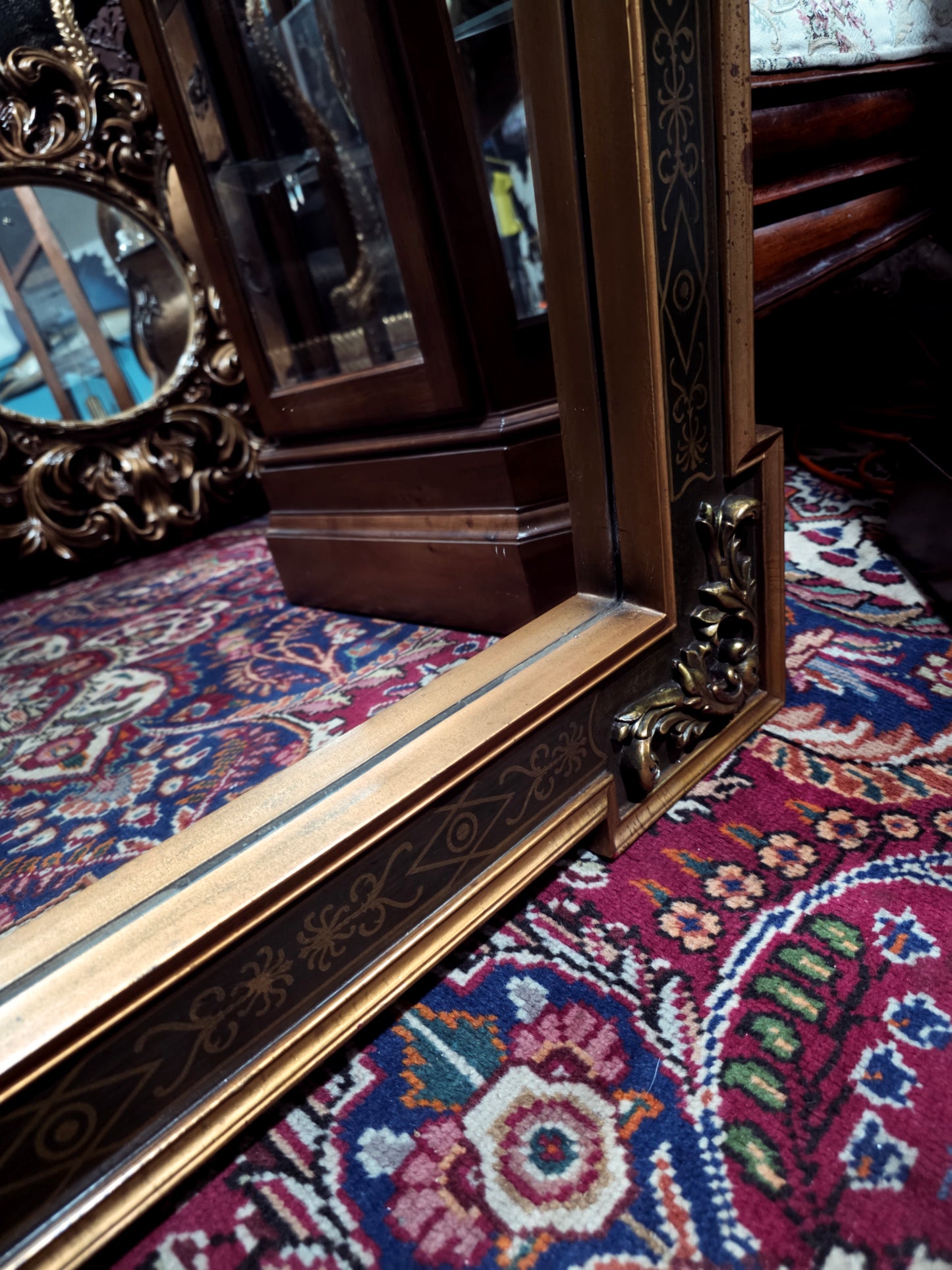 🕊️ Reflejo de Nobleza: Espejo John Richard 🕊️