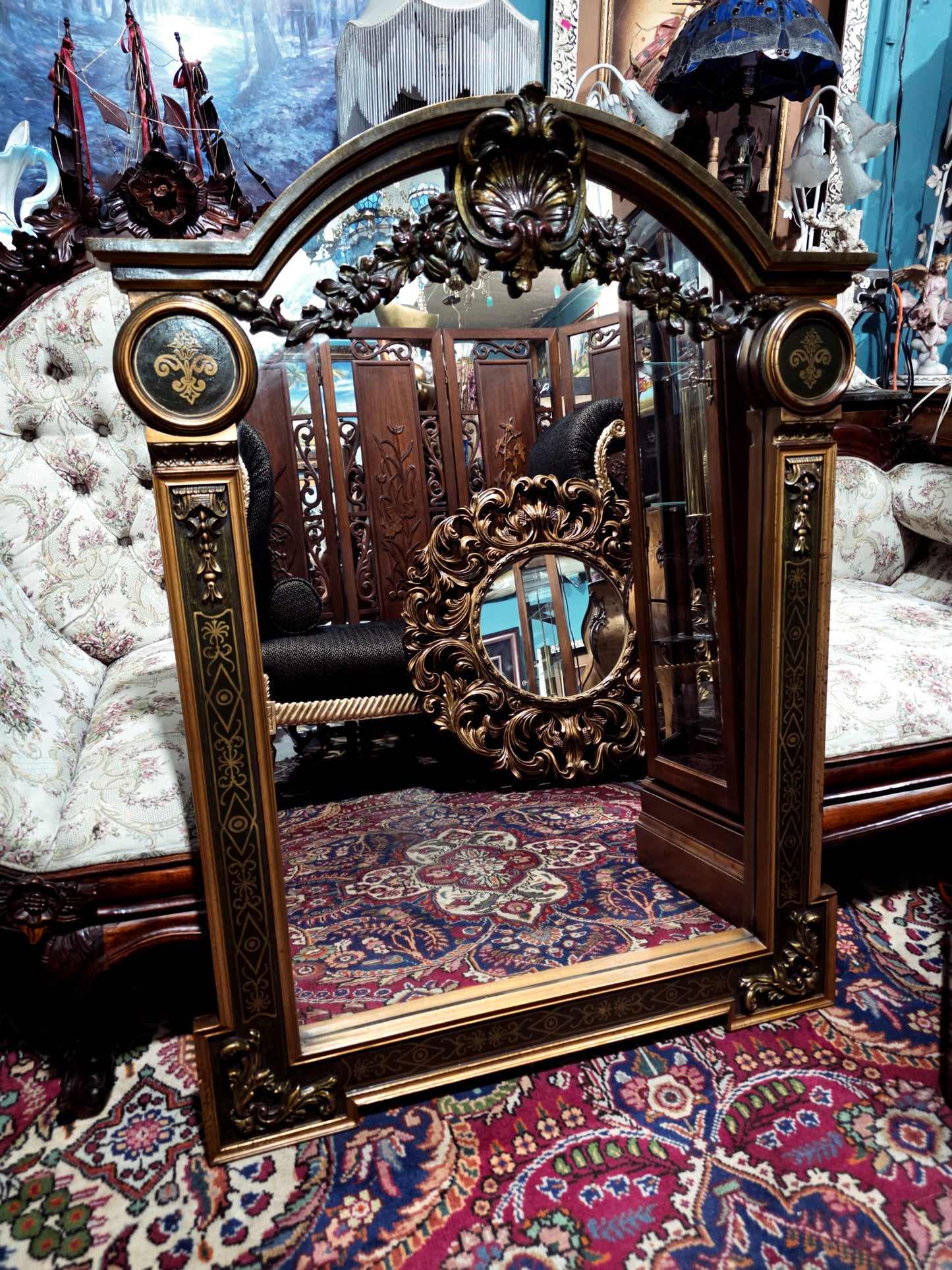 🕊️ Reflejo de Nobleza: Espejo John Richard 🕊️