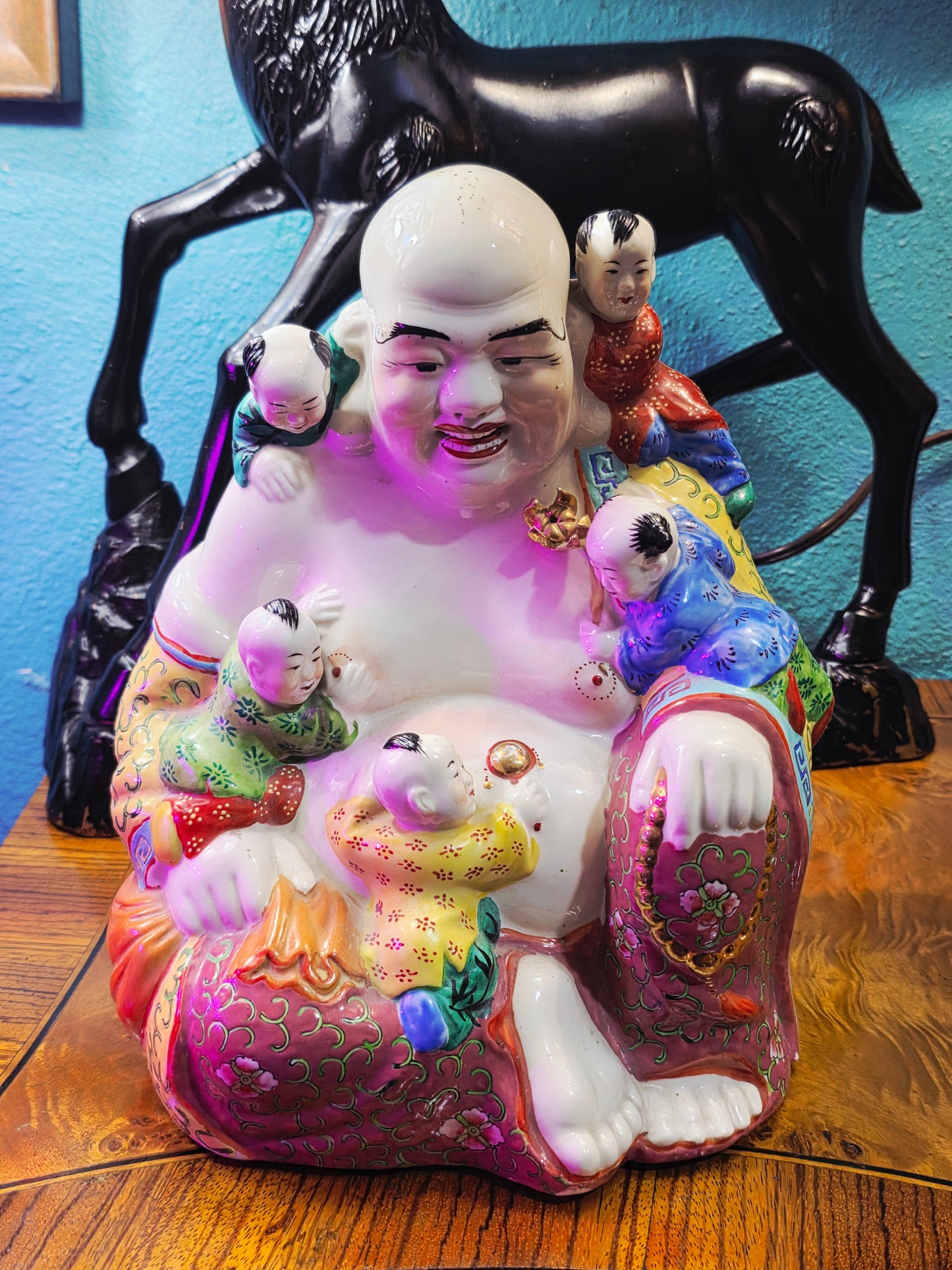 Chinese Ceramic Laughing Buddha with Five Children - Symbol of Prosperity, Abundance, and Family Happiness 🪷