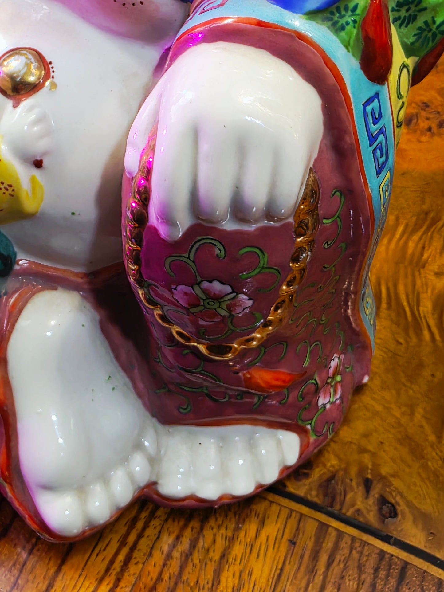 Chinese Ceramic Laughing Buddha with Five Children - Symbol of Prosperity, Abundance, and Family Happiness 🪷