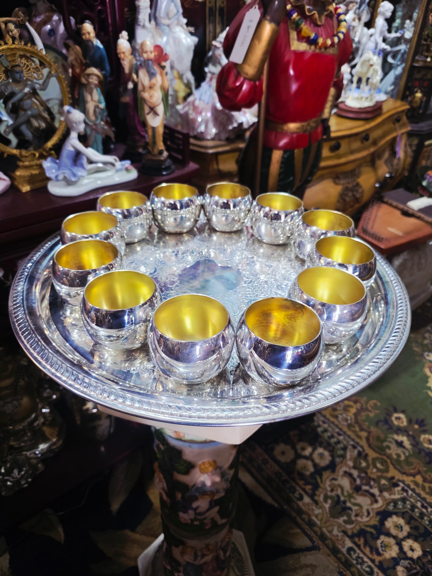 🏺✨ Vintage FB Rogers Silver Plated Victorian Style Punch Bowl Set con 12 Vasos y Vase de Servir – Total 14 Piezas ✨🏺
