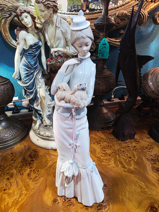 🎨 Out for a Walk with the Dog 🐕 Lladro 4893 | Year of issue: 1974