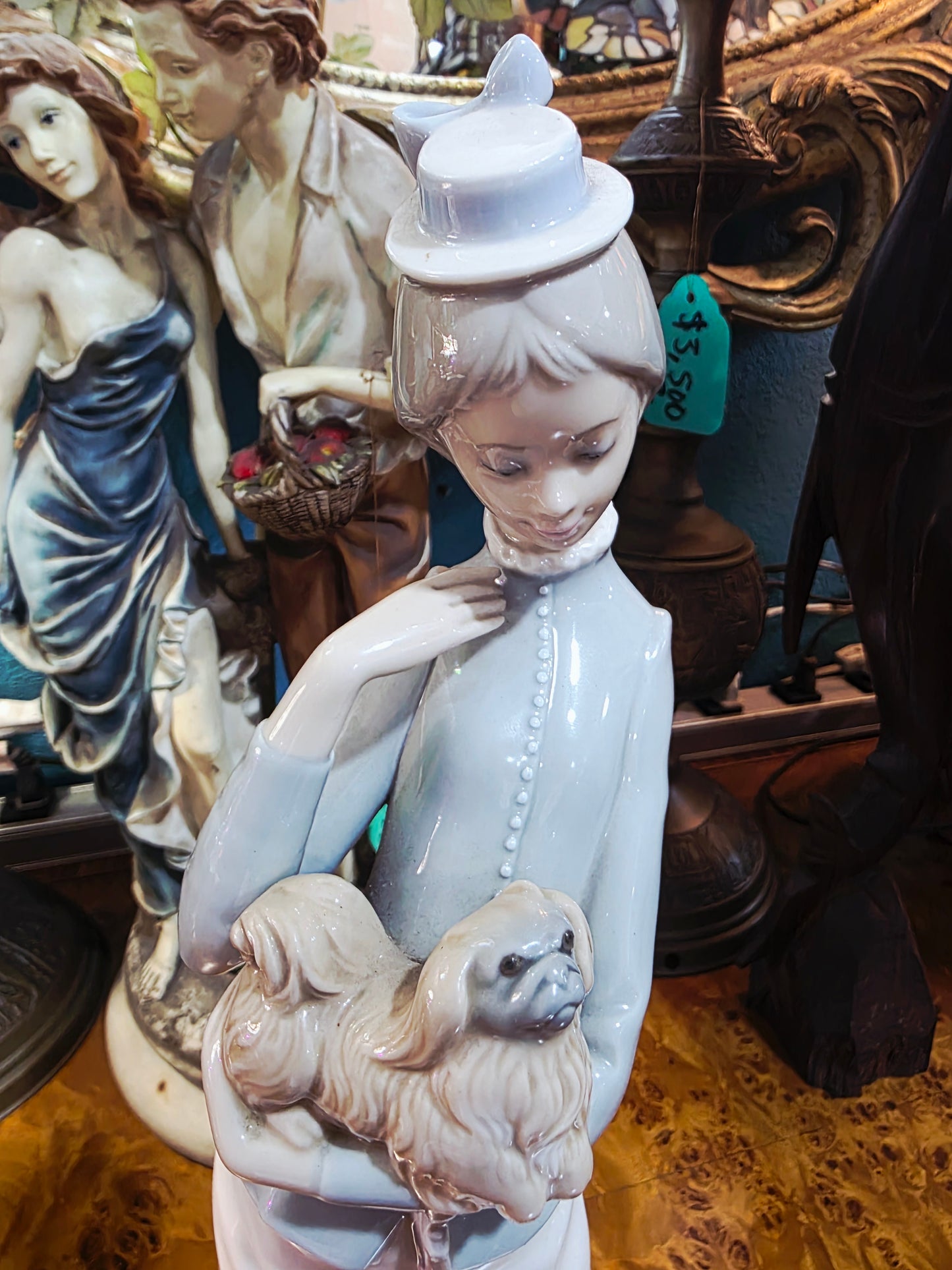 🎨 De Paseo Con El Perrito 🐕 Lladro 4893 | Año de emisión: 1974