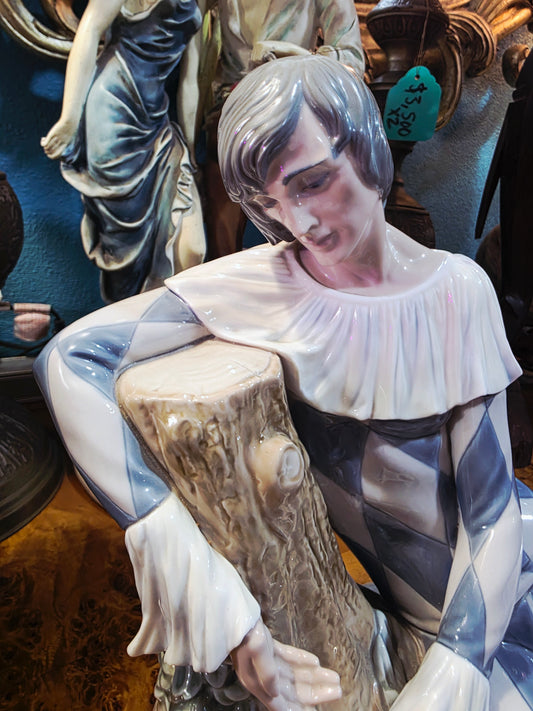 🎨 Harlequin De La Rosa - Harlequin Reclining 🎭 Lladro 01005128 | Year of issue: 1982