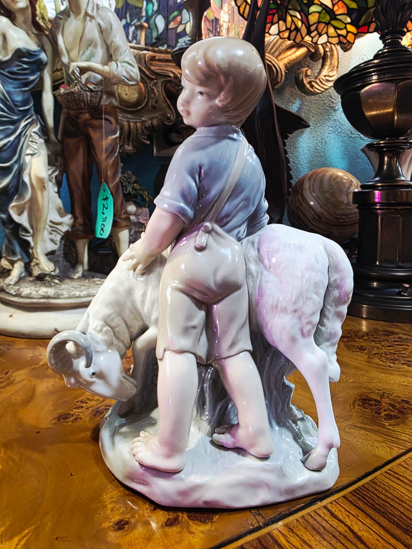 🎨 Niño con Carnero 🐏 Nao de Lladró | Año de emisión: Siglo XX