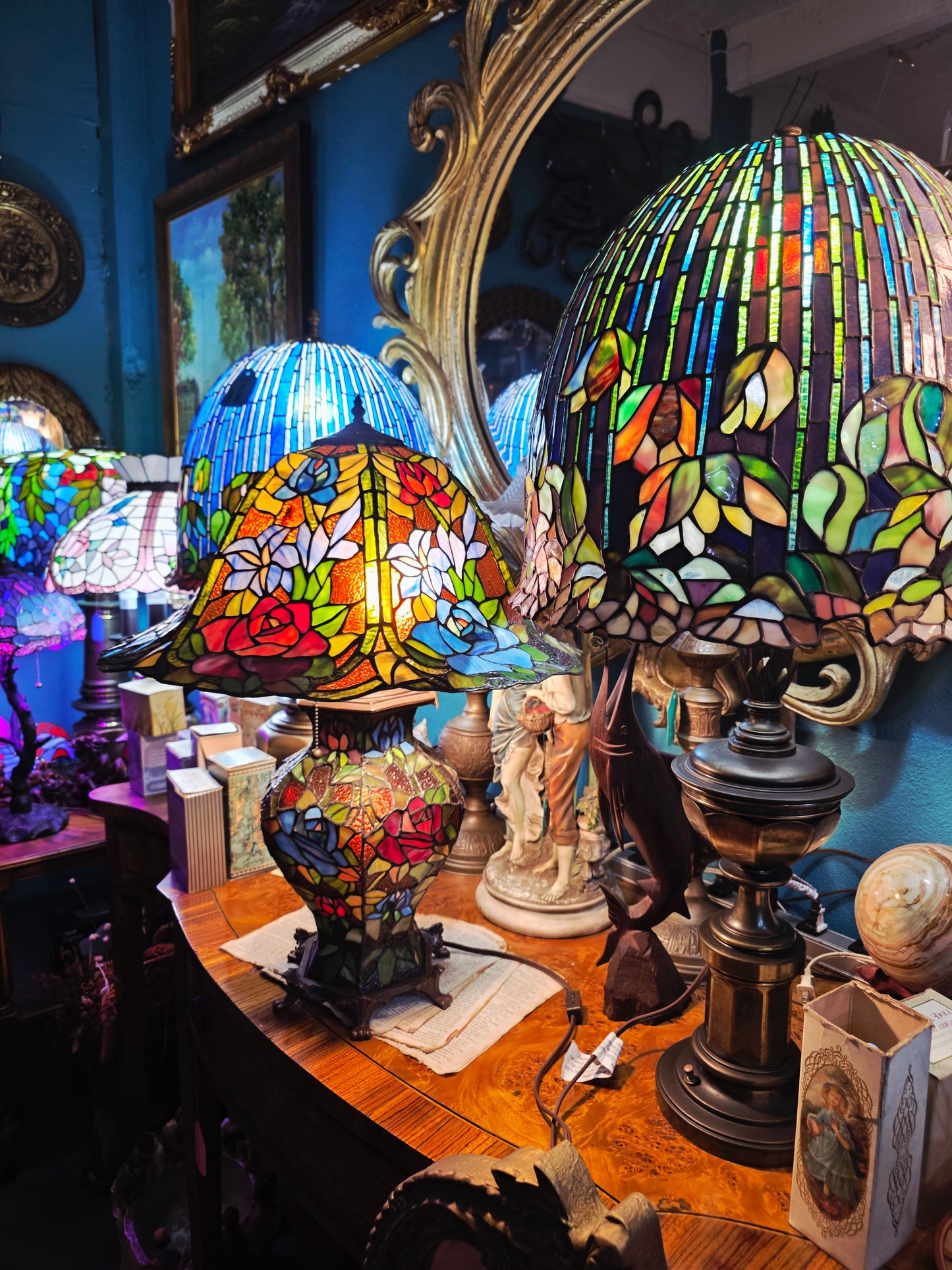 🌹🪞✨ Lampara Tiffany Vitral Floral de Gran Presencia ✨🪞🌹