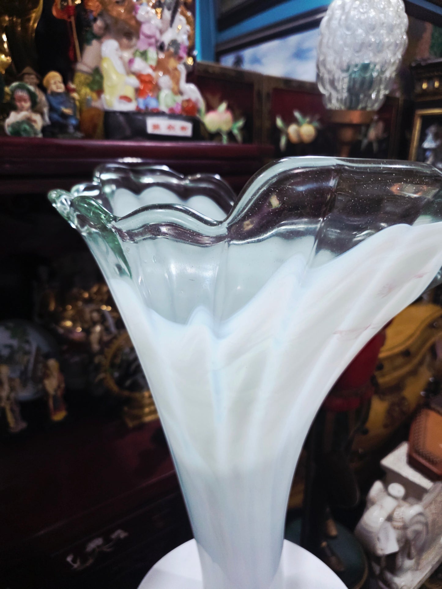 Murano Glass Vase – Italian Art and Elegance 🌸