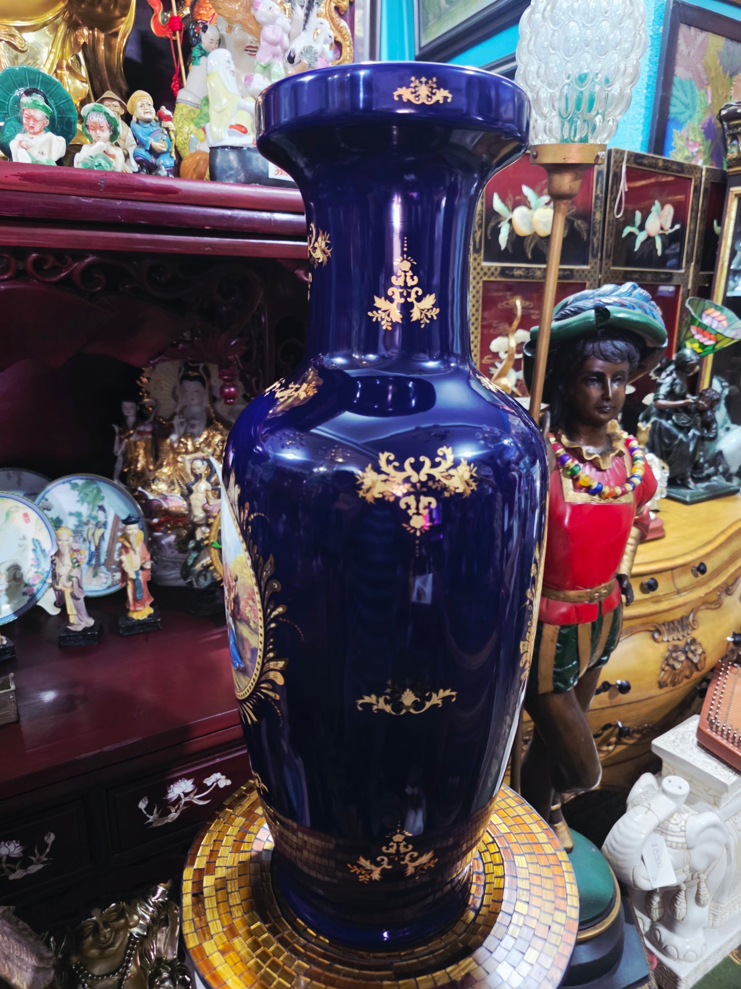 Pair of Cobalt Porcelain Vases with Classical Scenes 🌹🏺