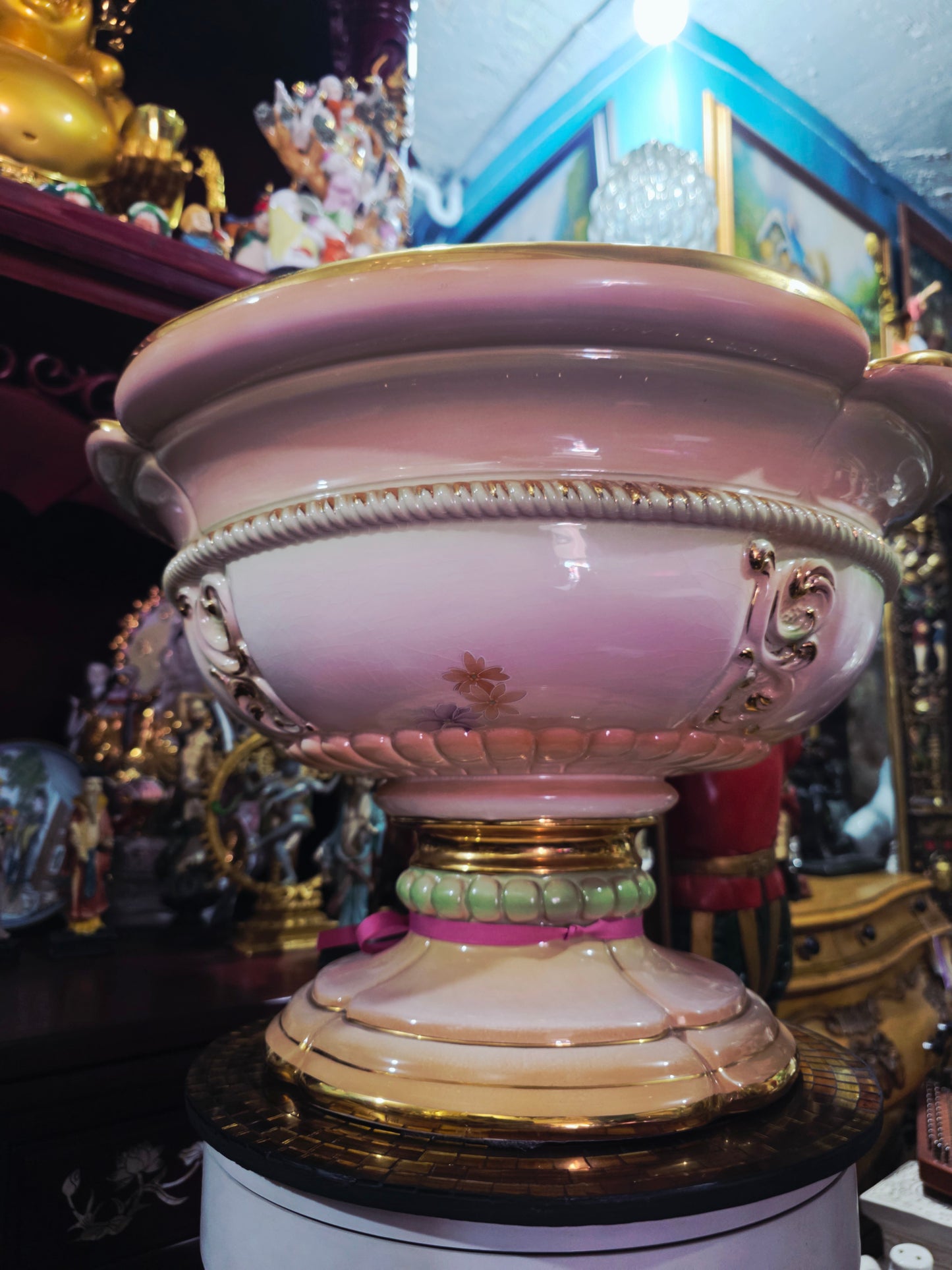 Fine Porcelain Fruit Bowl – L. Goruzou, Nove Italia 🌸🏺