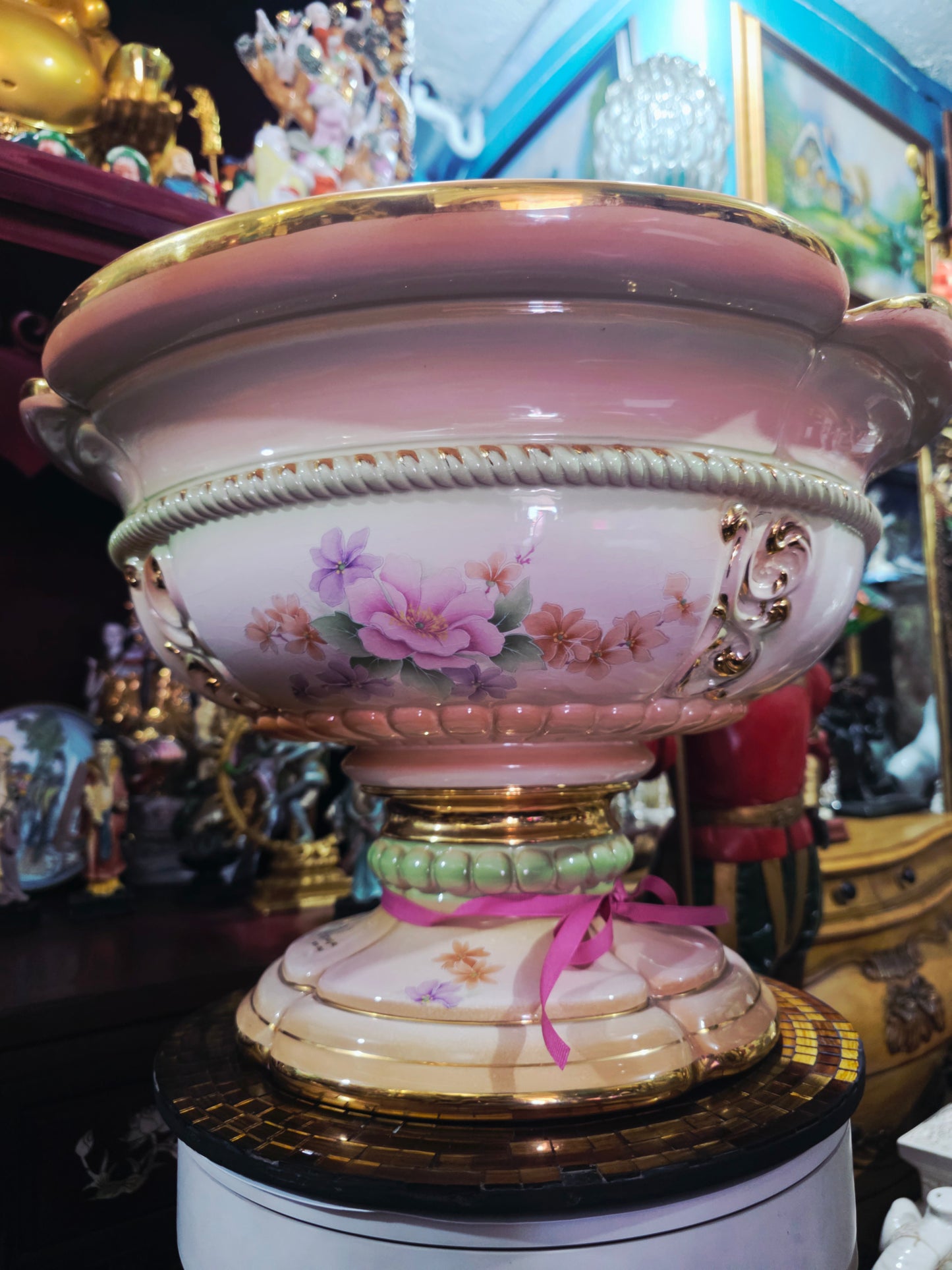 Fine Porcelain Fruit Bowl – L. Goruzou, Nove Italia 🌸🏺