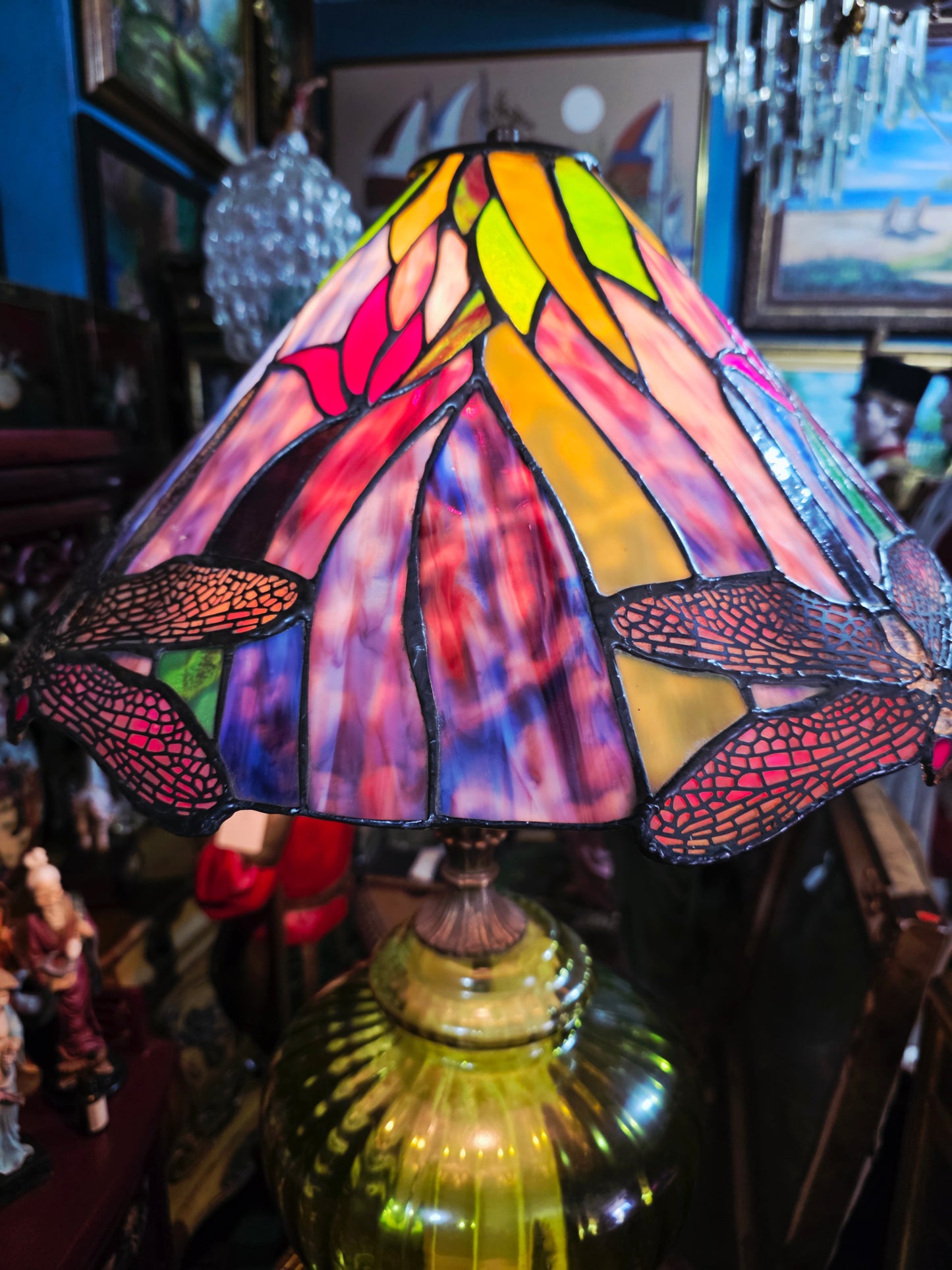 Tiffany Stained Glass Lamp with Dragonflies - Crystal and Bronze Base 🕯️🪶