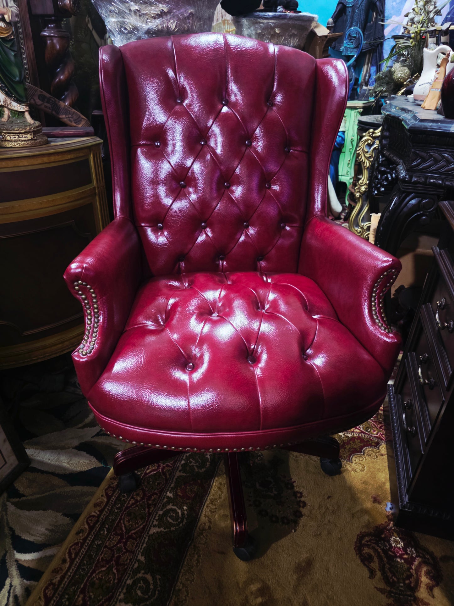 Chesterfield Style Quilted Faux Leather Executive Chair🌿