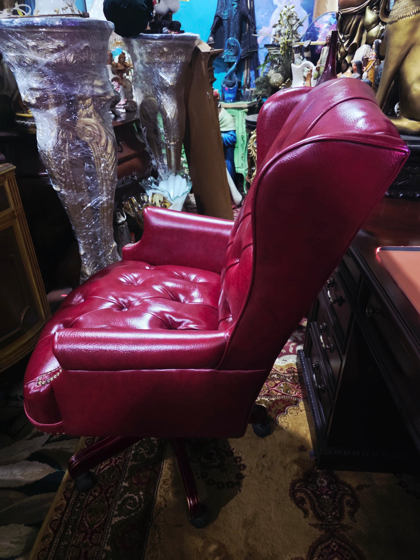 Chesterfield Style Quilted Faux Leather Executive Chair🌿