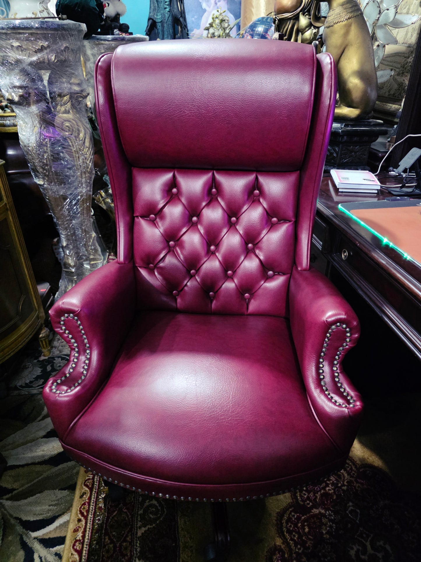 Faux Leather Executive Chair with Textured Details and Decorative Brass Tacks 🪞🪙🪶