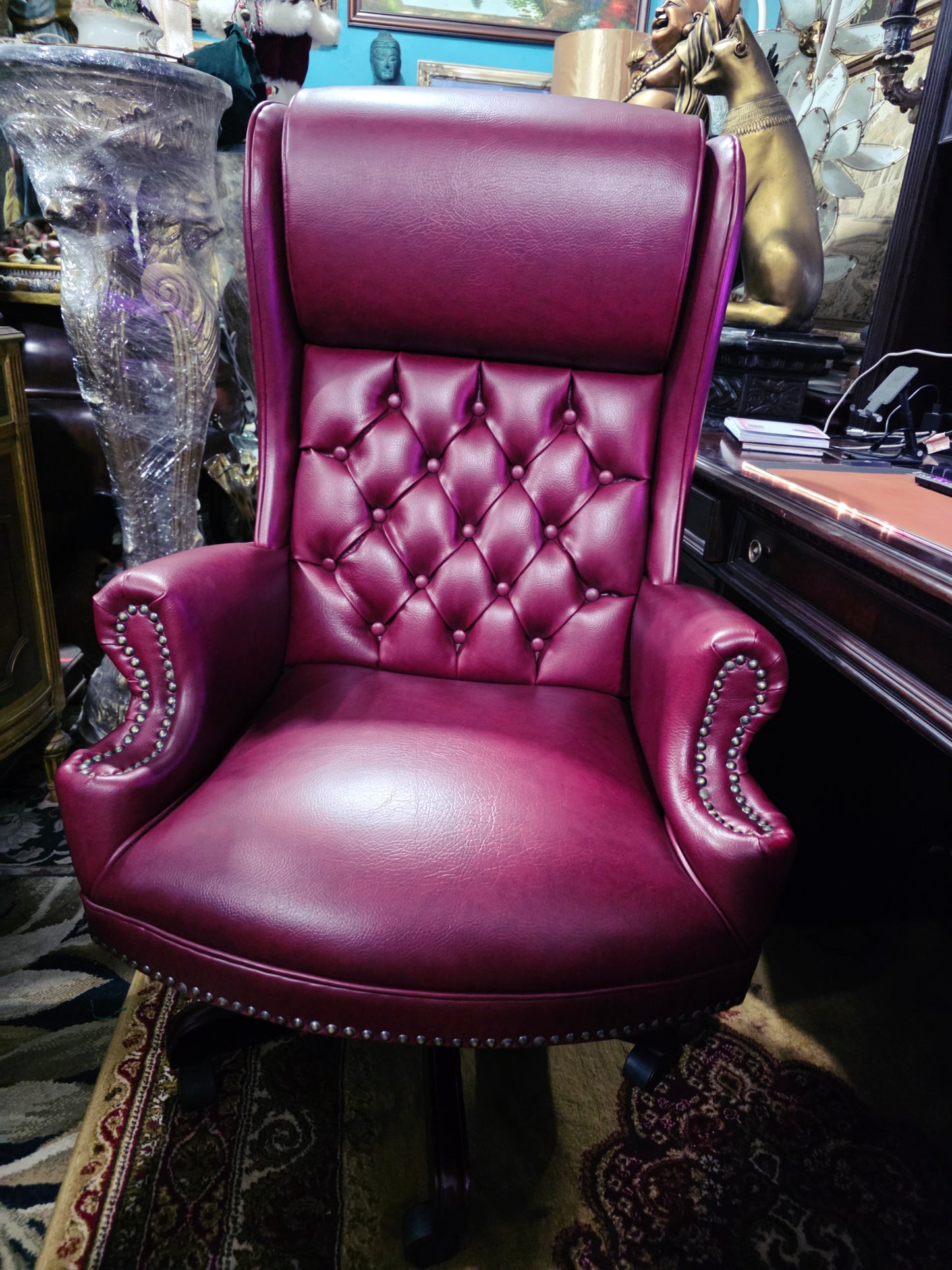 Faux Leather Executive Chair with Textured Details and Decorative Brass Tacks 🪞🪙🪶