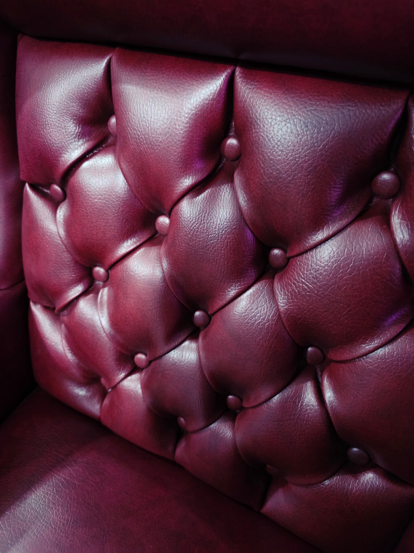 Faux Leather Executive Chair with Textured Details and Decorative Brass Tacks 🪞🪙🪶