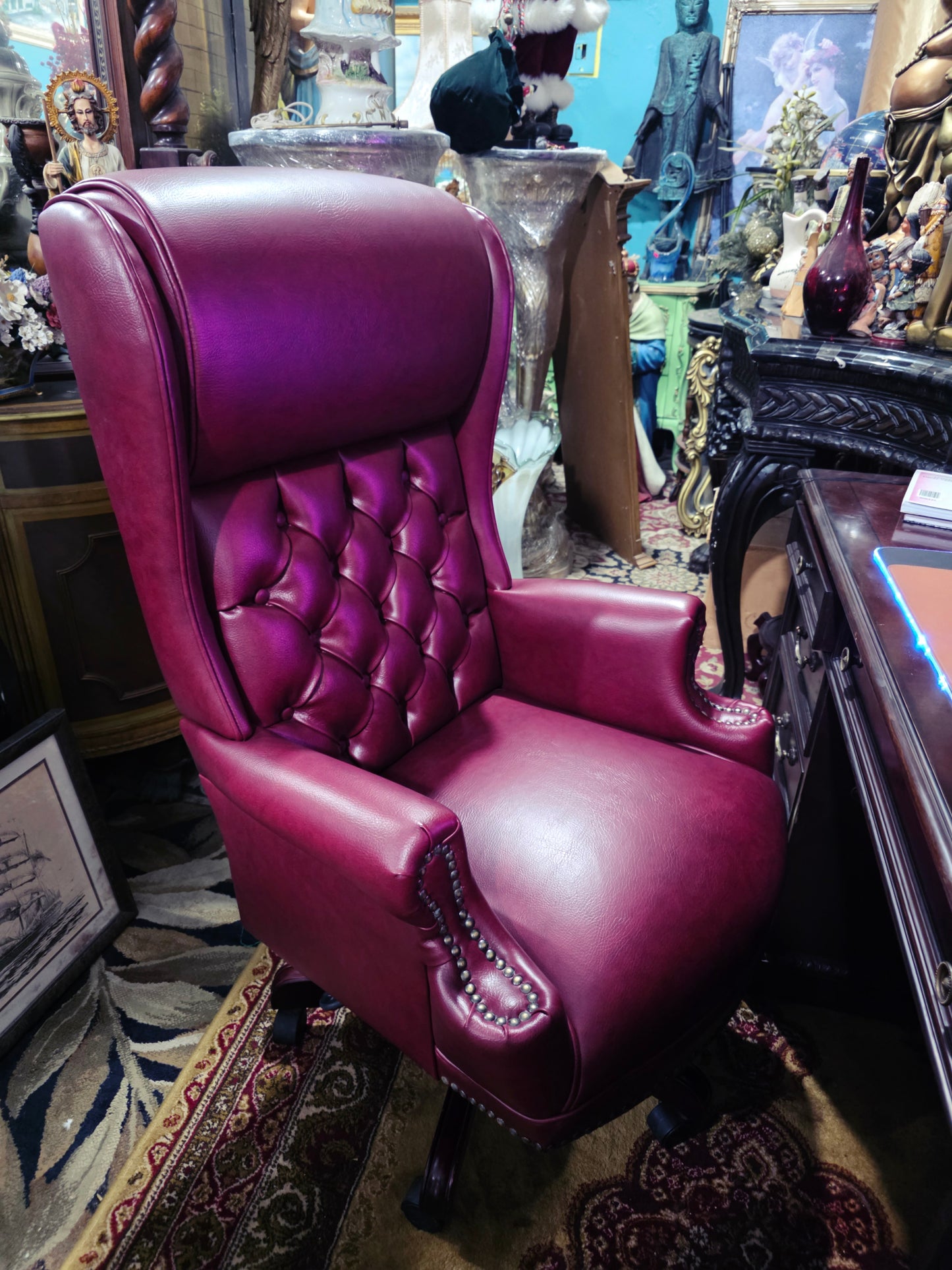 Faux Leather Executive Chair with Textured Details and Decorative Brass Tacks 🪞🪙🪶