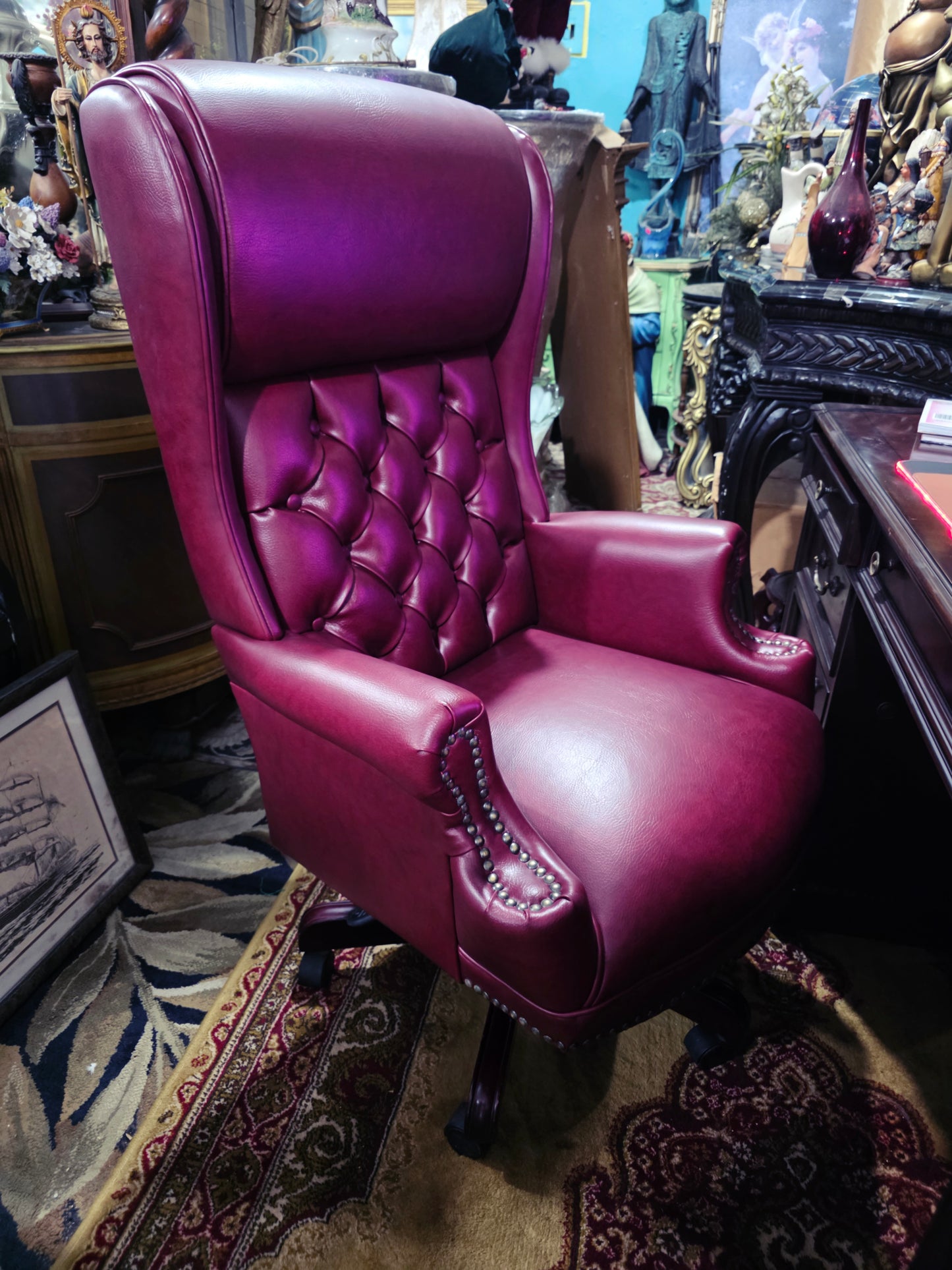 Faux Leather Executive Chair with Textured Details and Decorative Brass Tacks 🪞🪙🪶