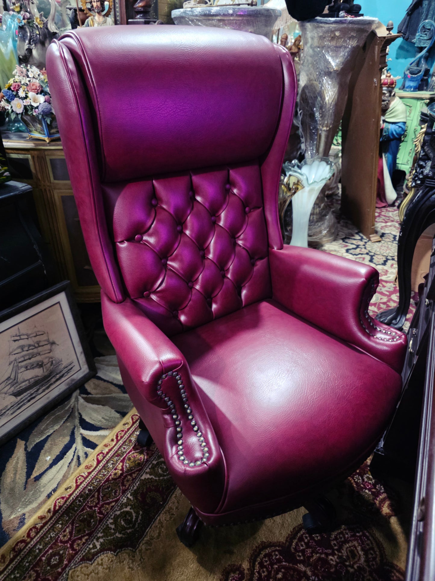 Faux Leather Executive Chair with Textured Details and Decorative Brass Tacks 🪞🪙🪶