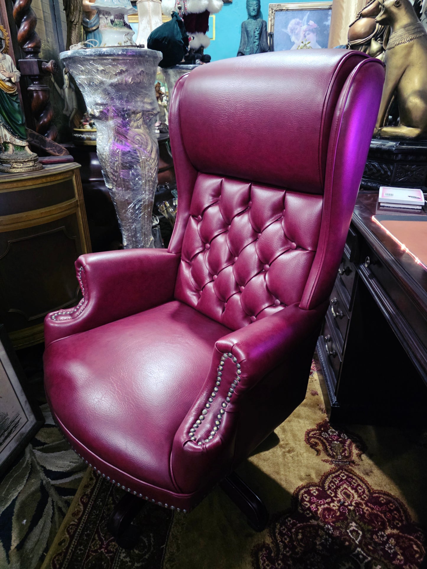Faux Leather Executive Chair with Textured Details and Decorative Brass Tacks 🪞🪙🪶