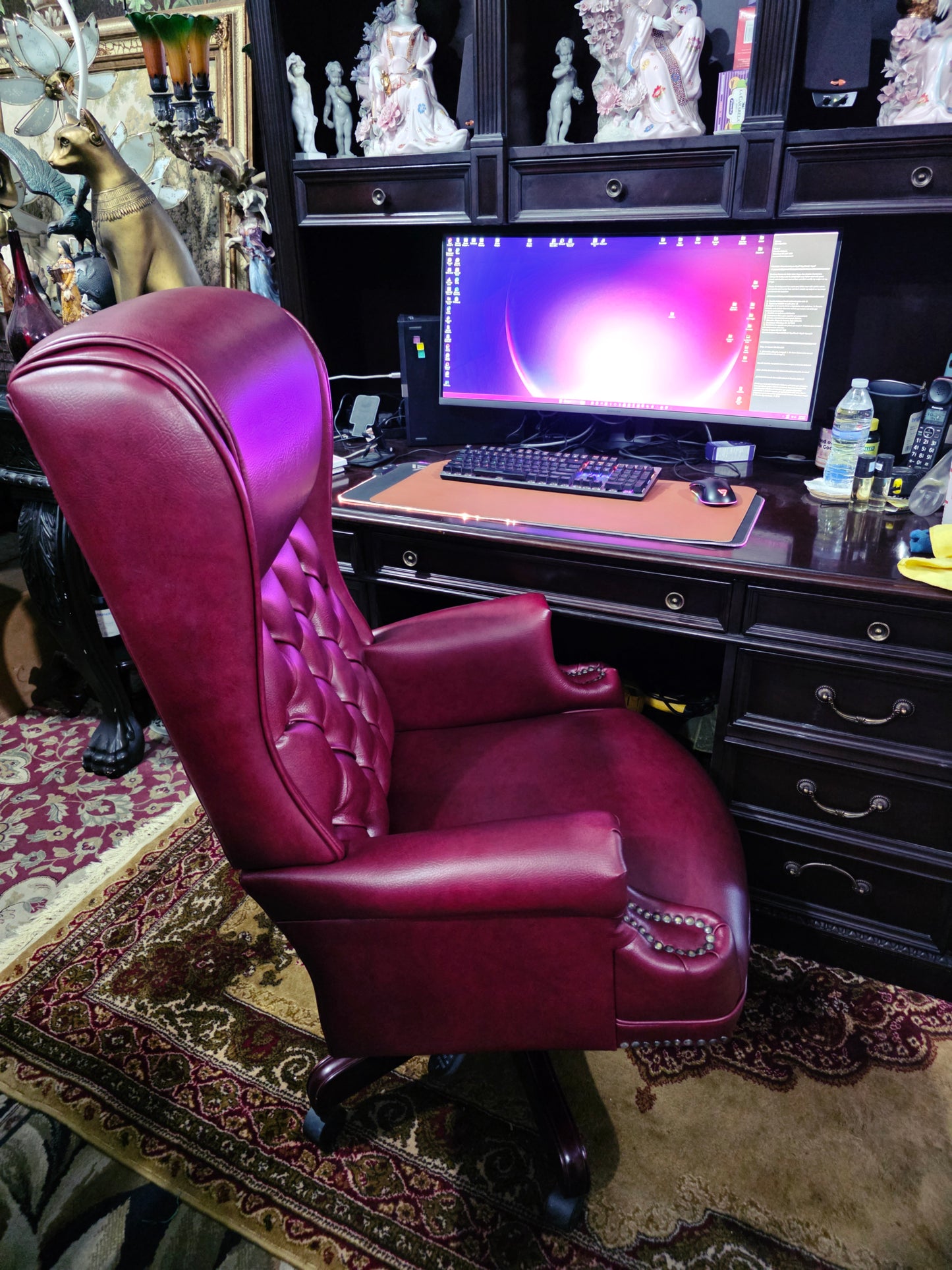 Faux Leather Executive Chair with Textured Details and Decorative Brass Tacks 🪞🪙🪶