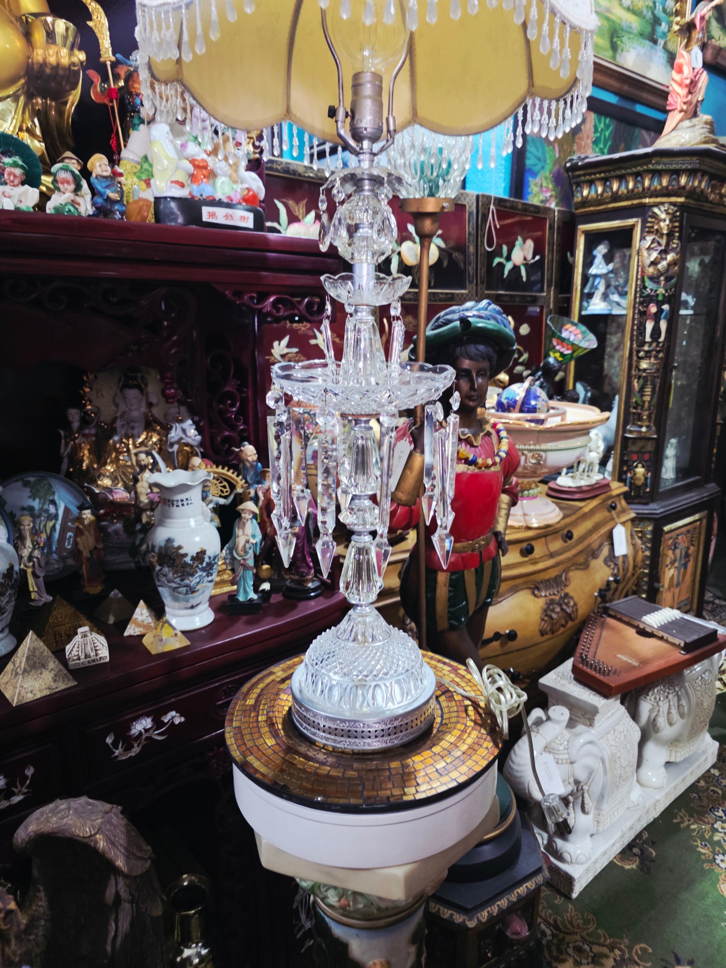 Pair of Lamps with Crystal Decorations 🪙✨🌸