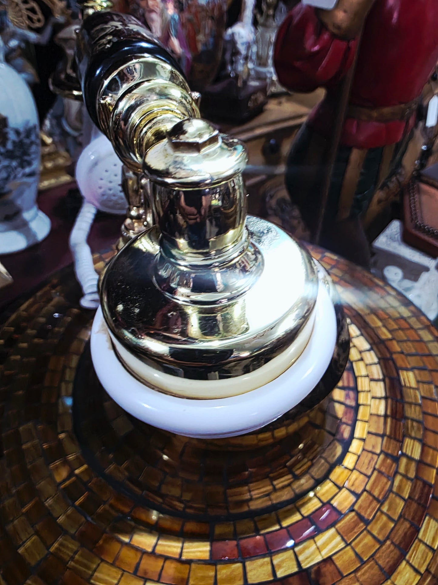 Retro Vintage Telephone – Classic Elegance in Working Order 🪞🕰️🌿