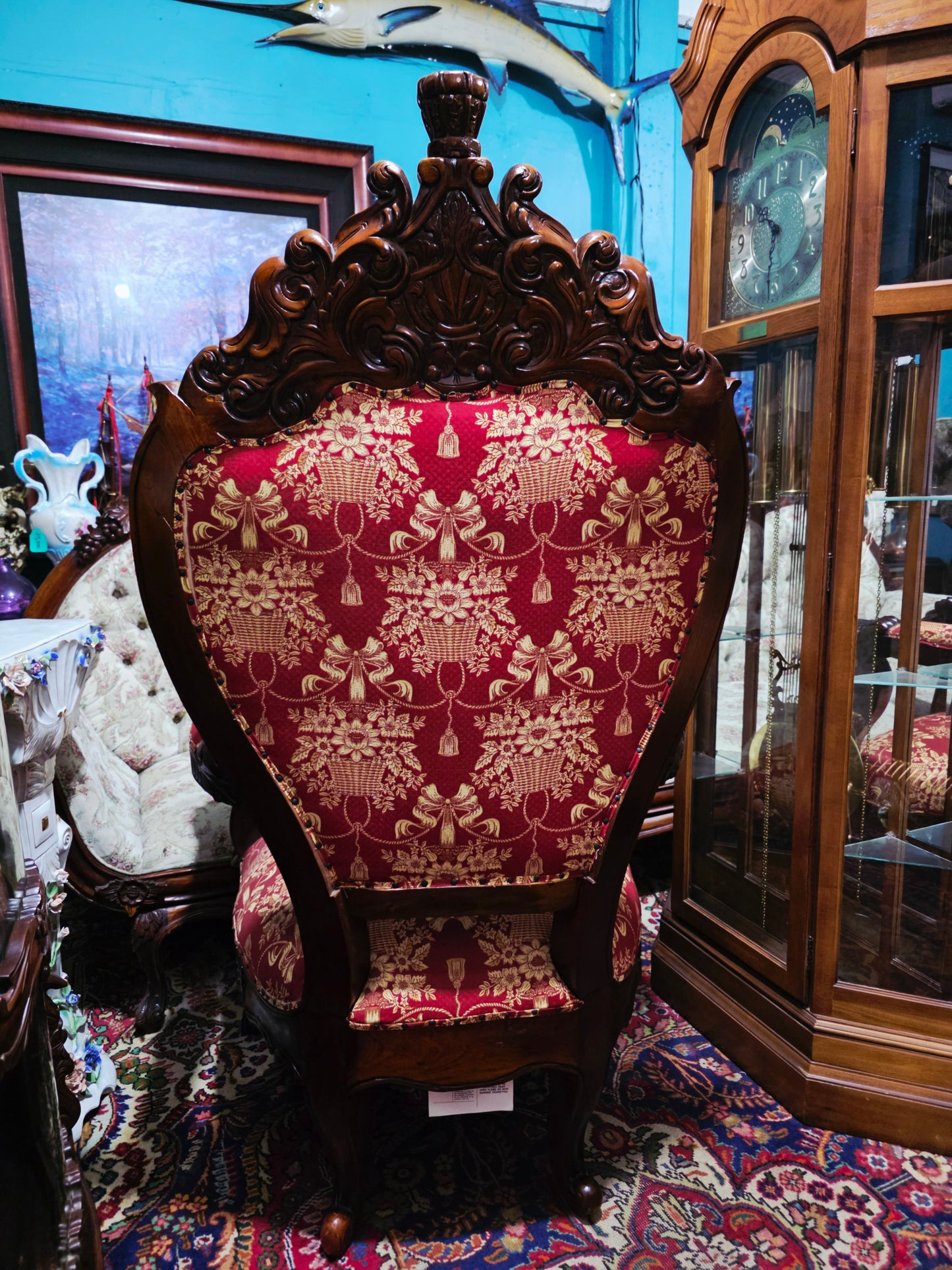 Carved Mahogany Throne Armchair – Power and Distinction 🪞🌿🪶