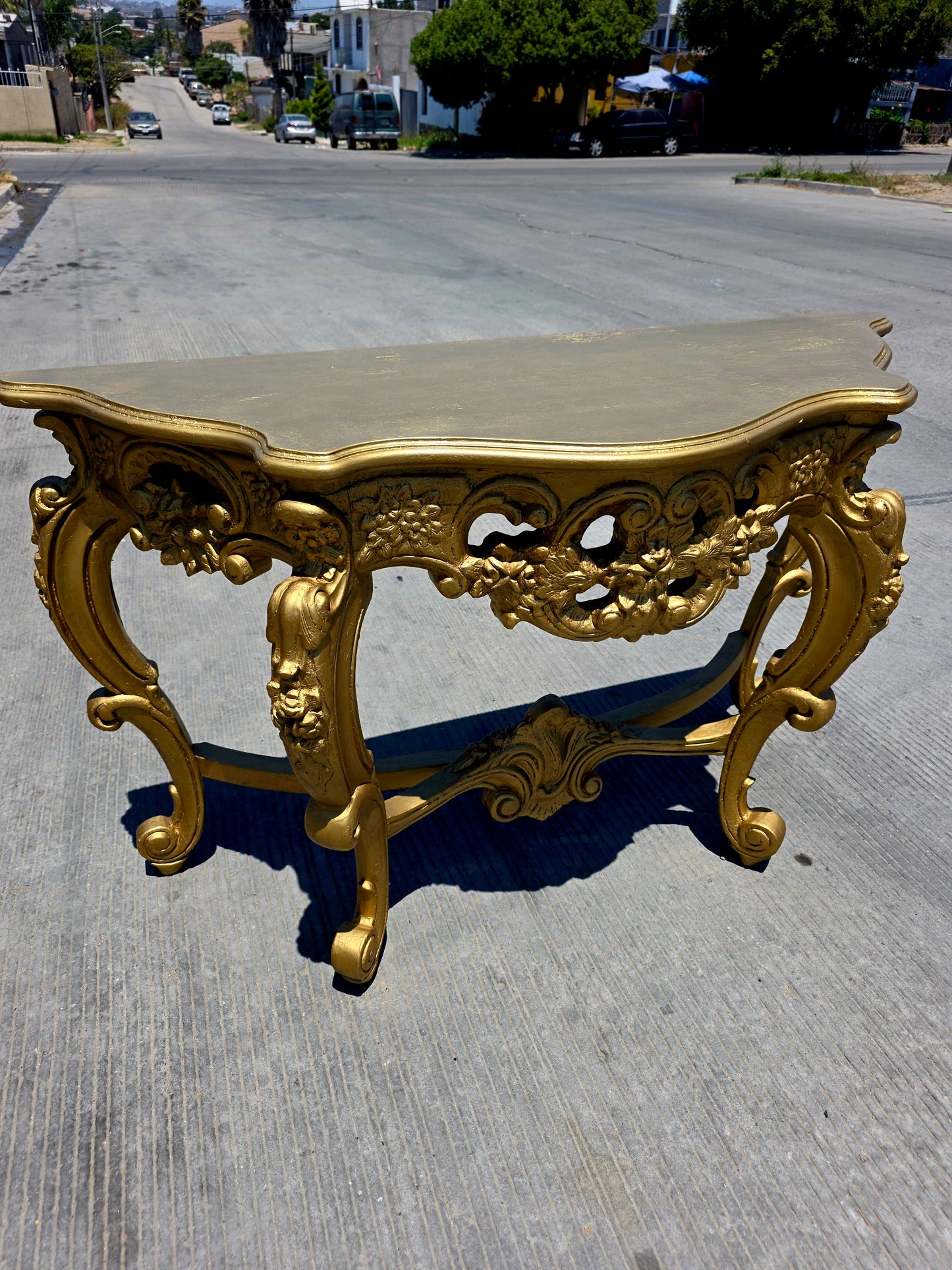 Credenza with Mirror – Aged Gold 🪞🏛️🌿