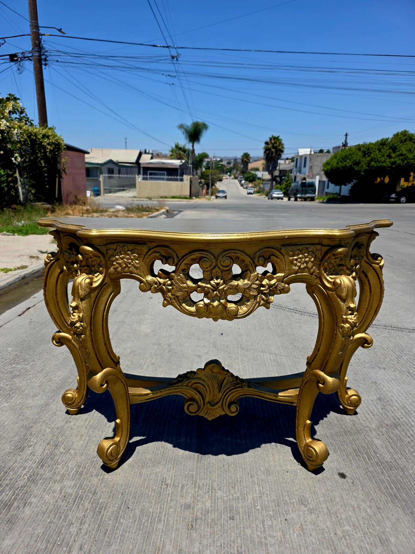 Credenza with Mirror – Aged Gold 🪞🏛️🌿