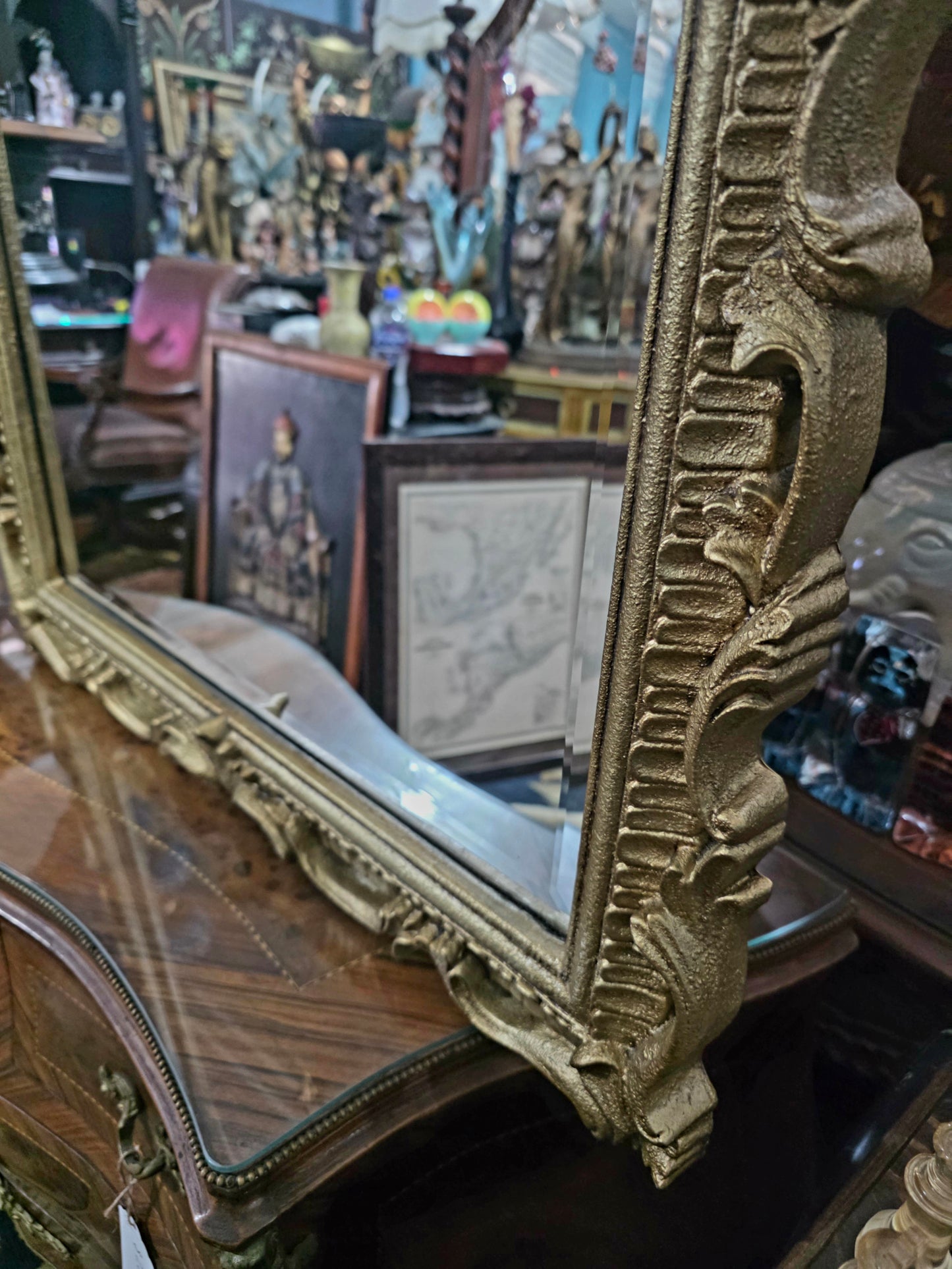 Credenza with Mirror – Aged Gold 🪞🏛️🌿